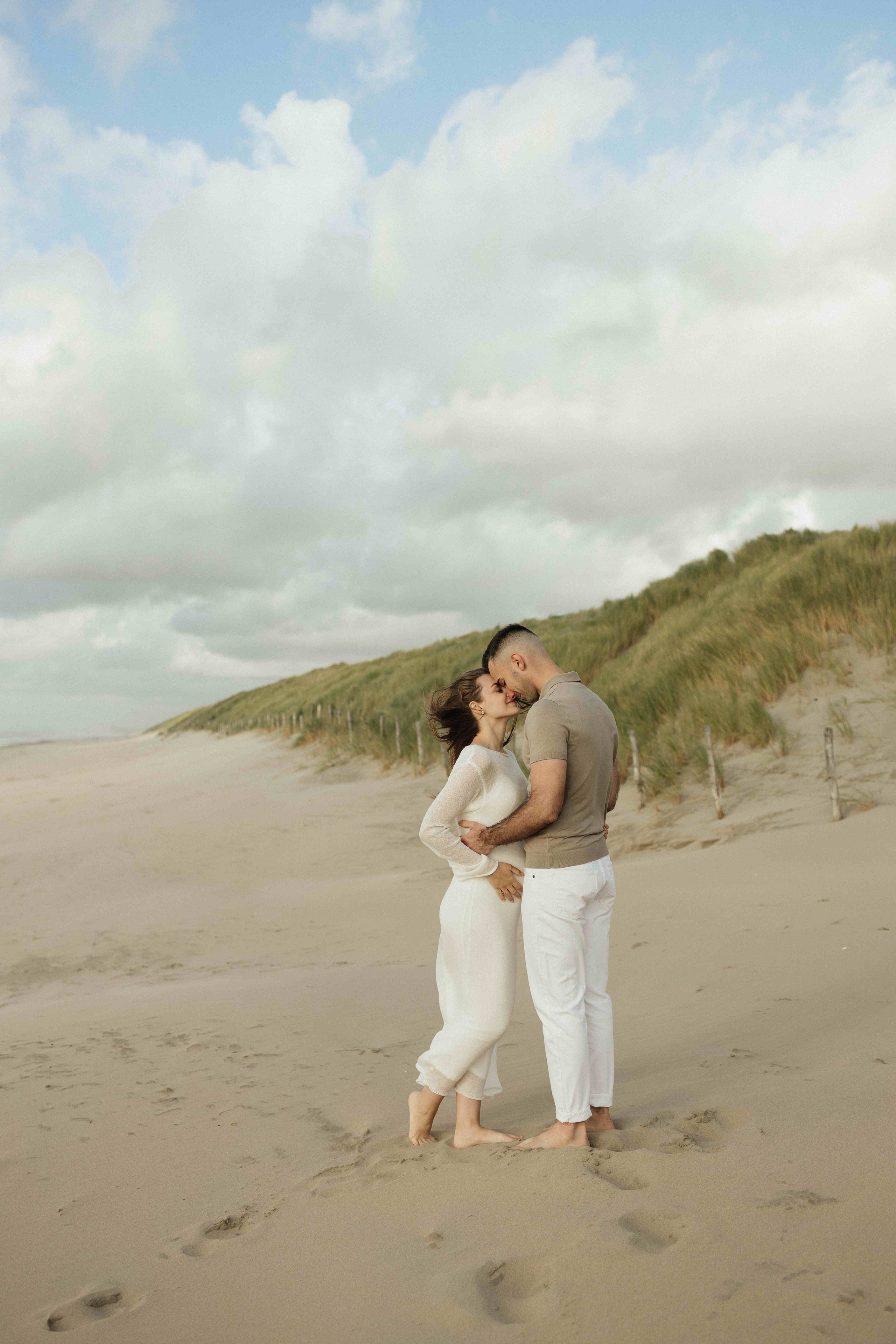 By the ocean. Newborn, Maternity & Family Photographer in Charlotte, North Carolina | Arhipova Julia