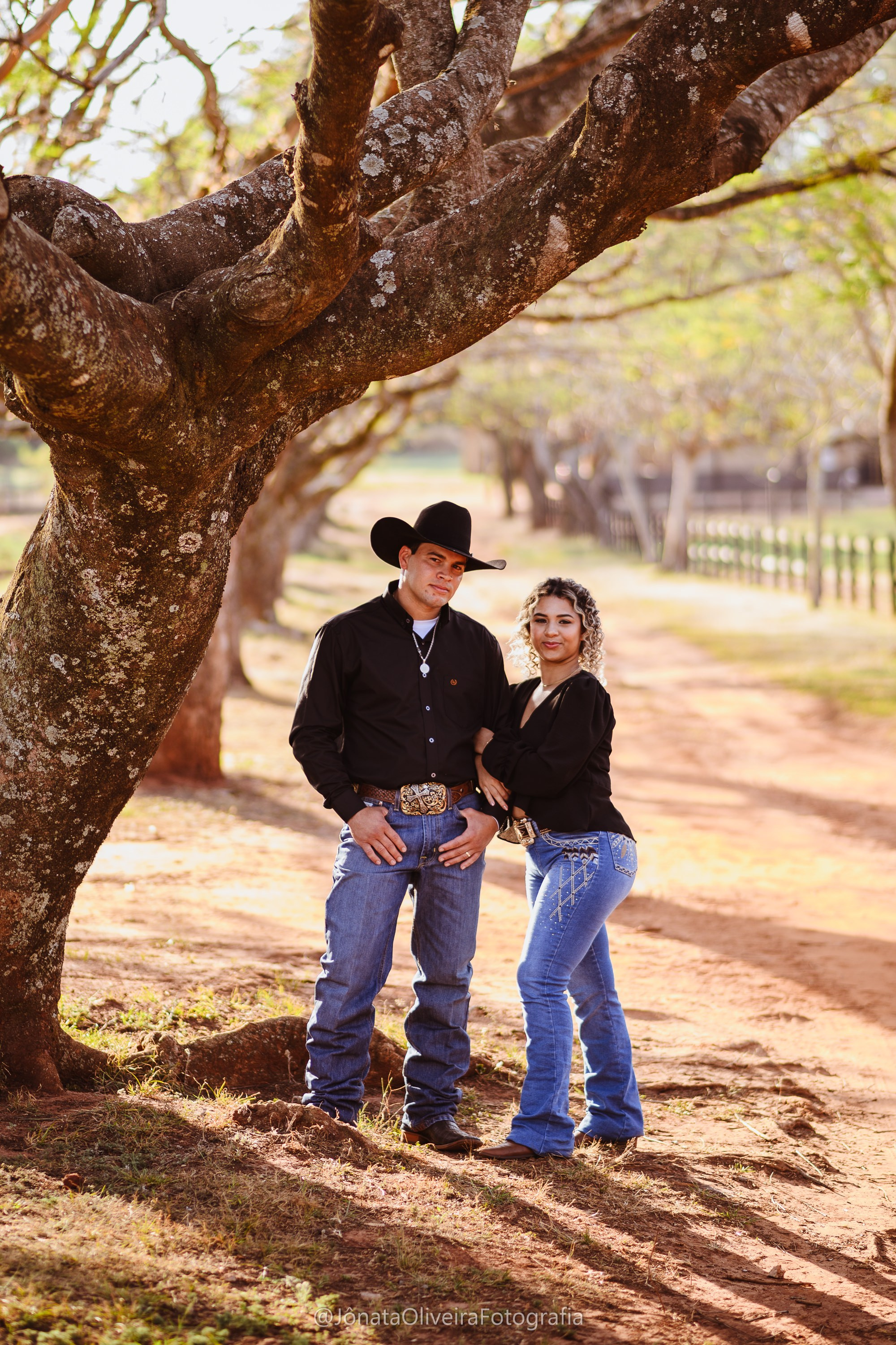 Pre Wedding Luérica e Vinicius. Fotografia de casamentos e ensaios em avaré Jônata Oliveira
