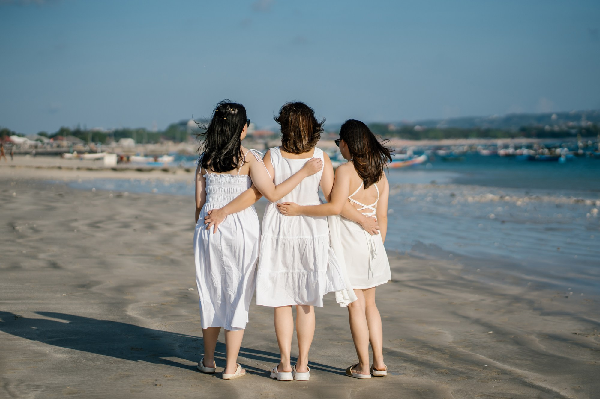 Family Holiday Photoshoot. Female Photographer in Bali