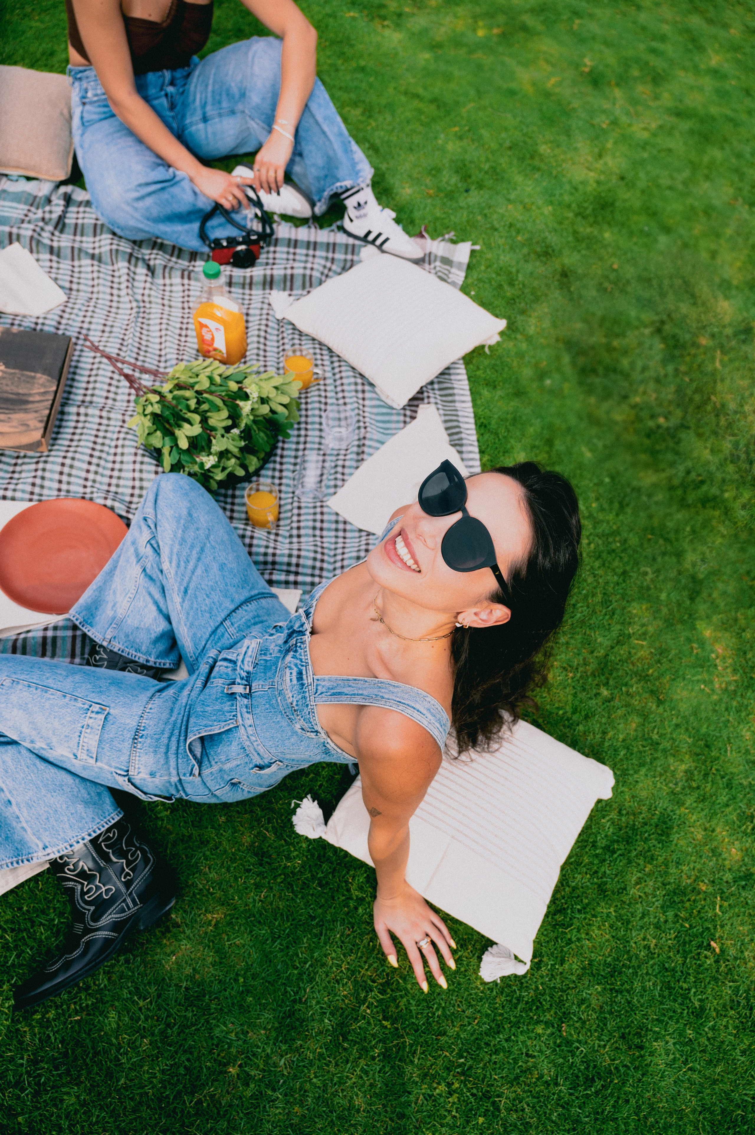 Sharedrobe. Versoluna