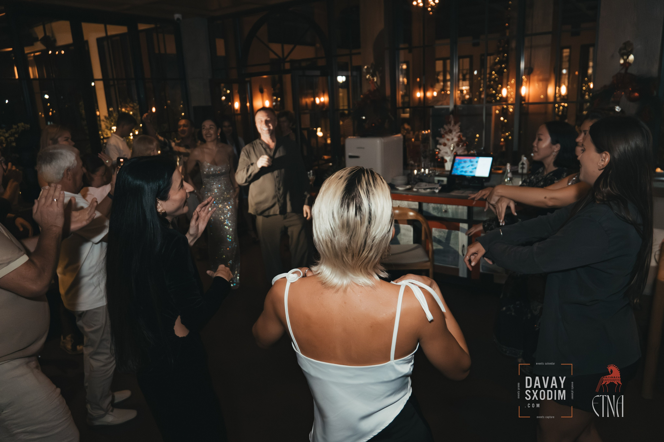 Новогодняя вечеринка | Фоторепортаж | Афиша | DAVAYSXODIM.com PHUKET. АФИША|ФОТОРЕПОРТАЖИ|ИВЕНТЫ|ПХУКЕТ