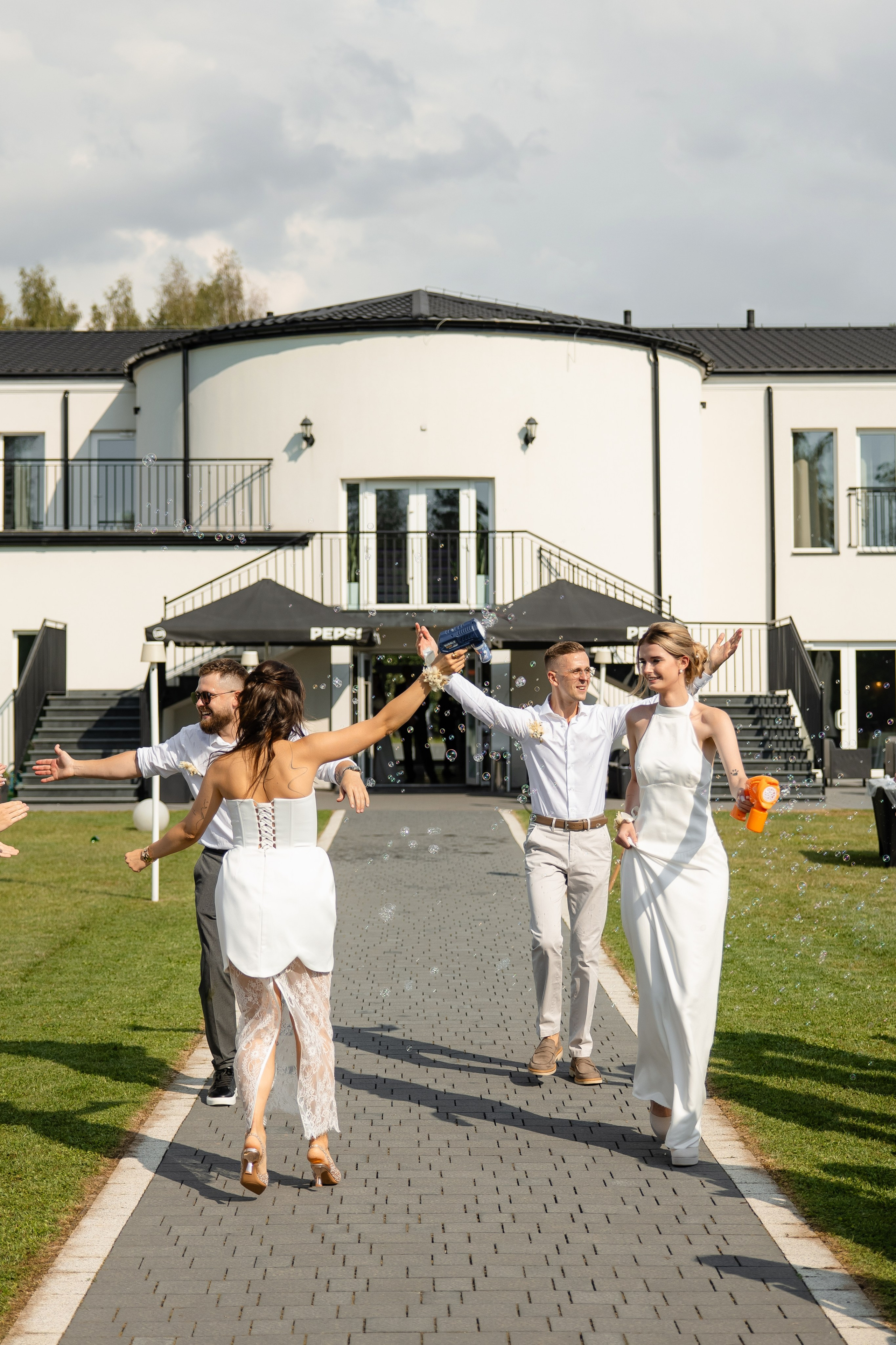 Артур + Анастасія. Весільний, сімейний фотограф Варшава