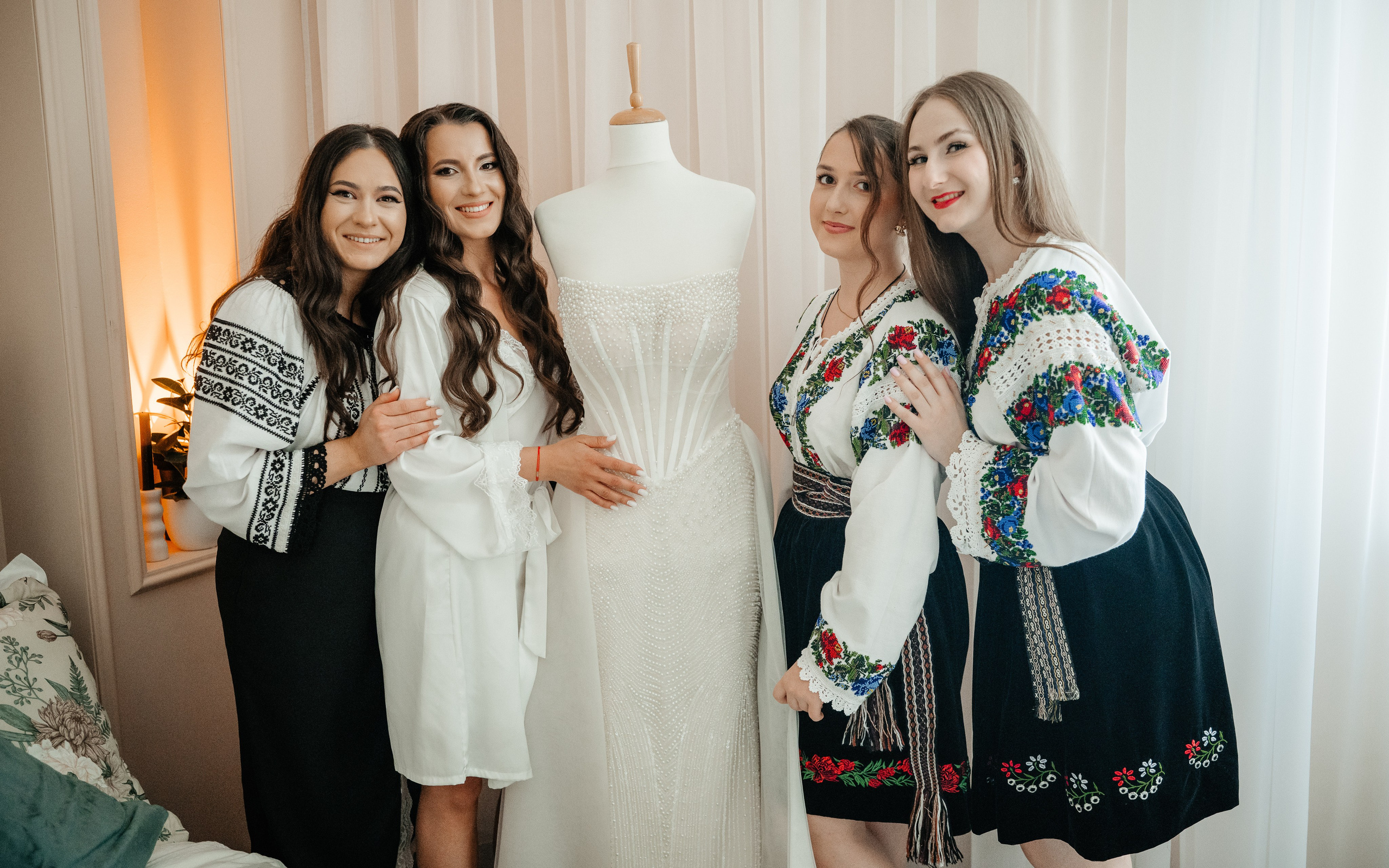 🤎 A n d r e e a & V a d - Wedding Day Preview. Wedding & Family Photographer