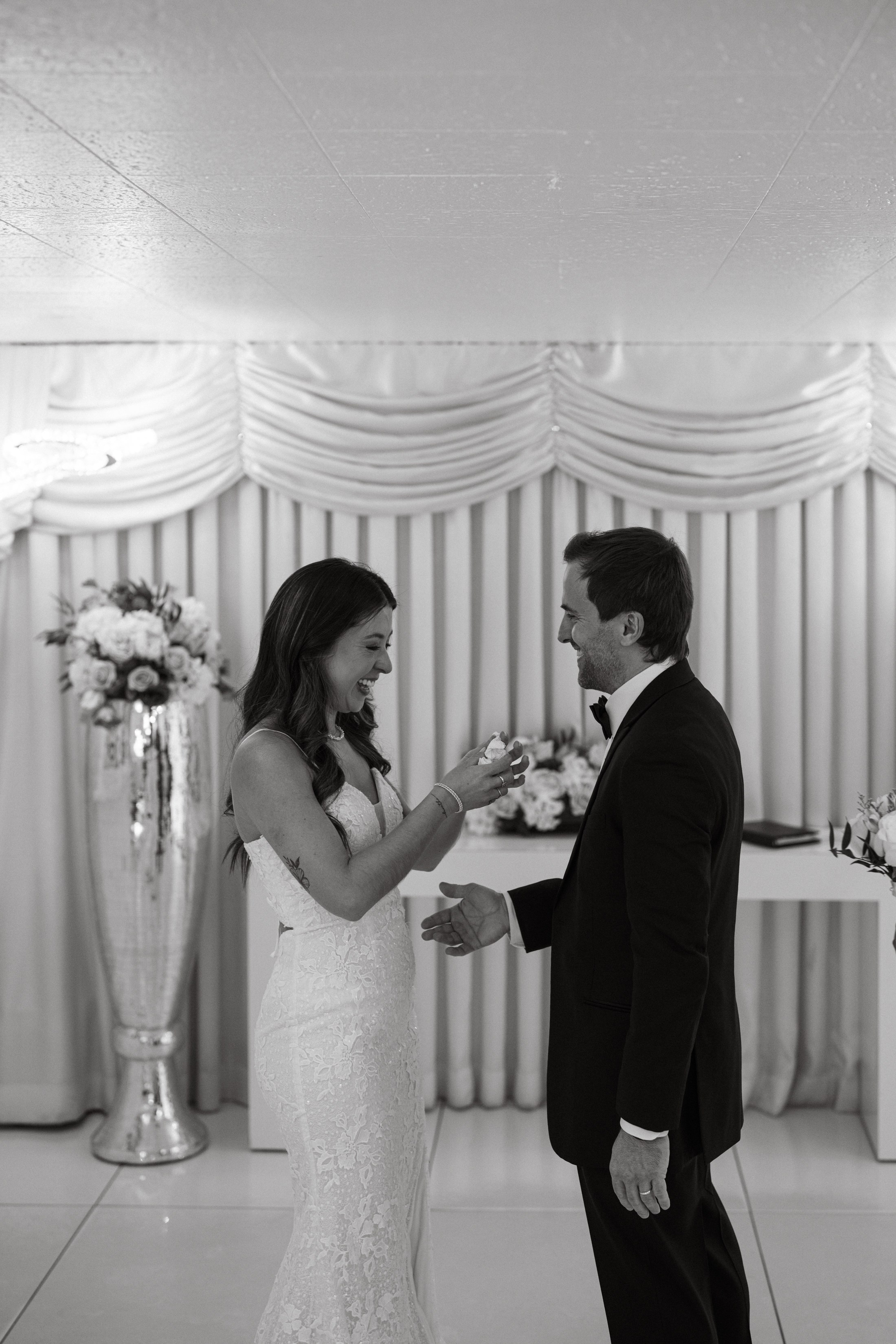 K&S. Wedding & elopement photographer Viktoriya Kravtsov. Las Vegas