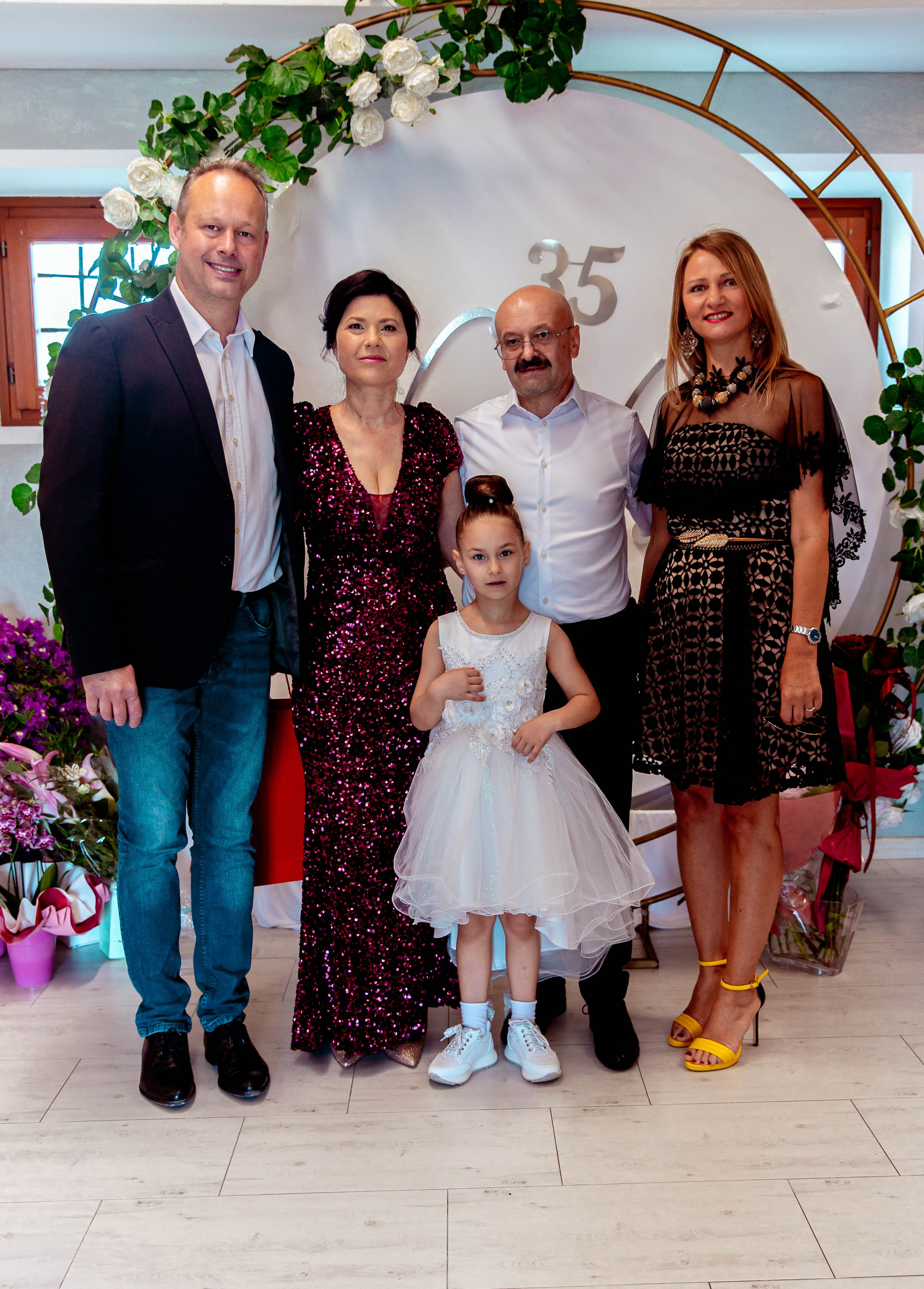 Valentina e Sergio 35 anni di matrimonio. Luci e Capricci Photography