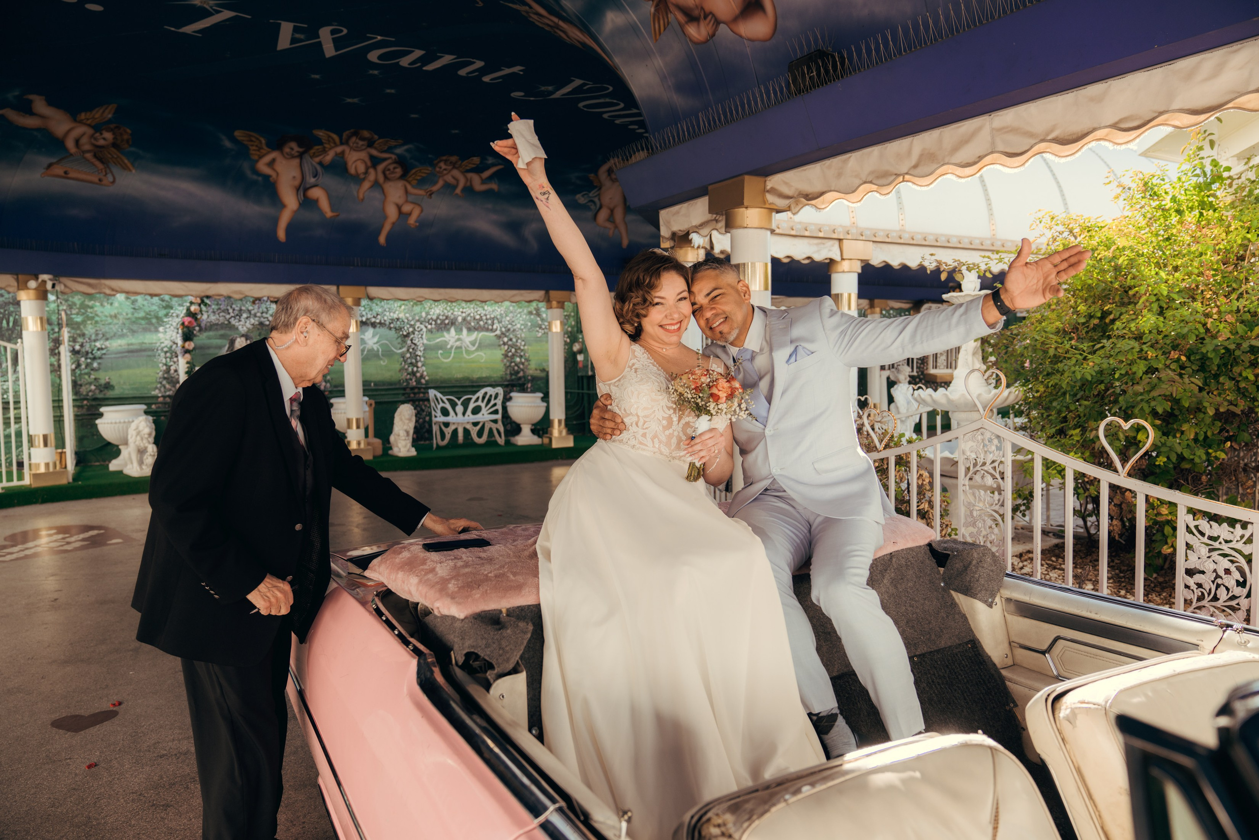 Ivelis&Manuel. Wedding & elopement photographer Viktoriya Kravtsov. Las Vegas