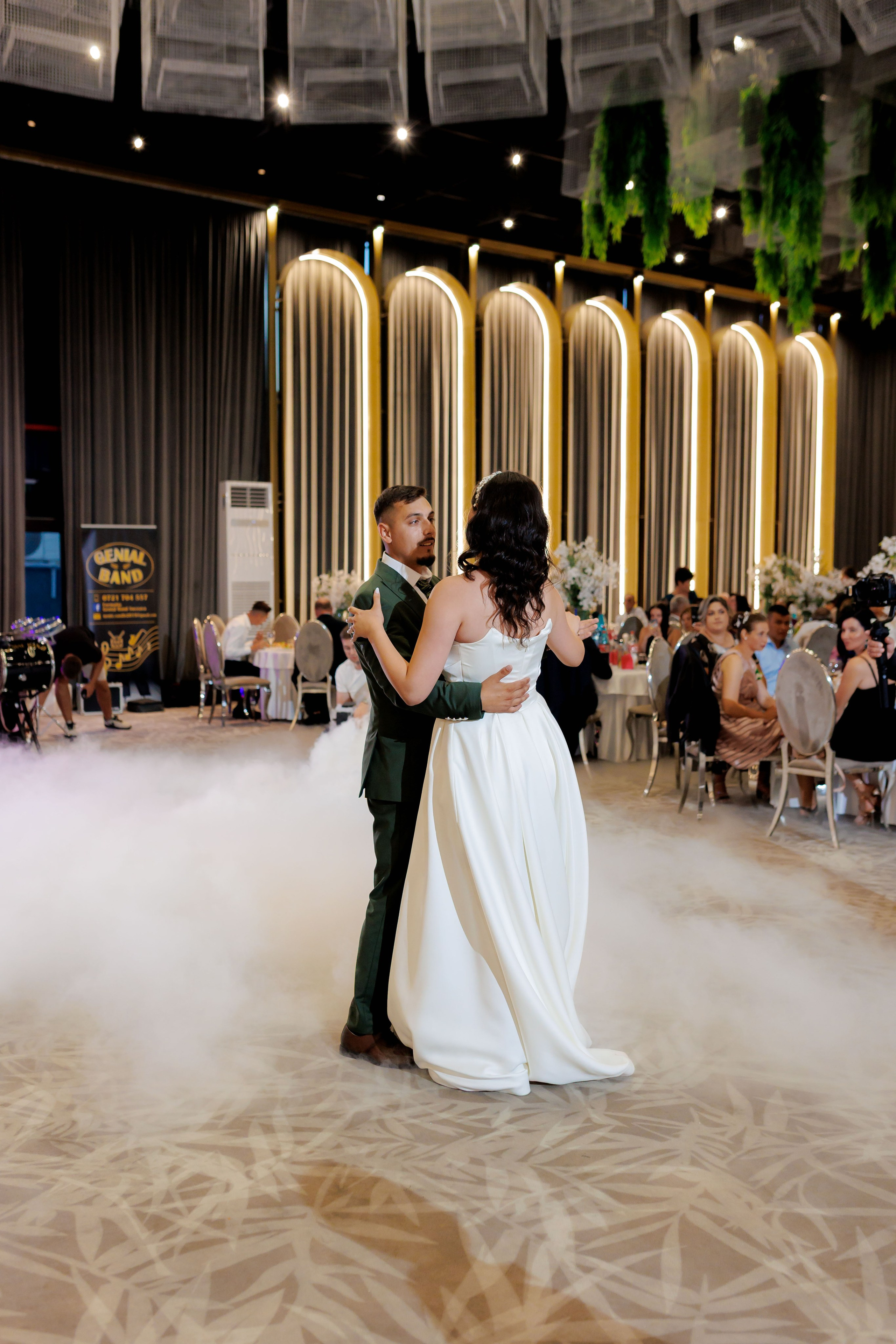 Nunta Nicoleta & Răzvan | Fotografie & Videografie Profesională. Servicii foto-video profesionale, pentru momente de neuitat