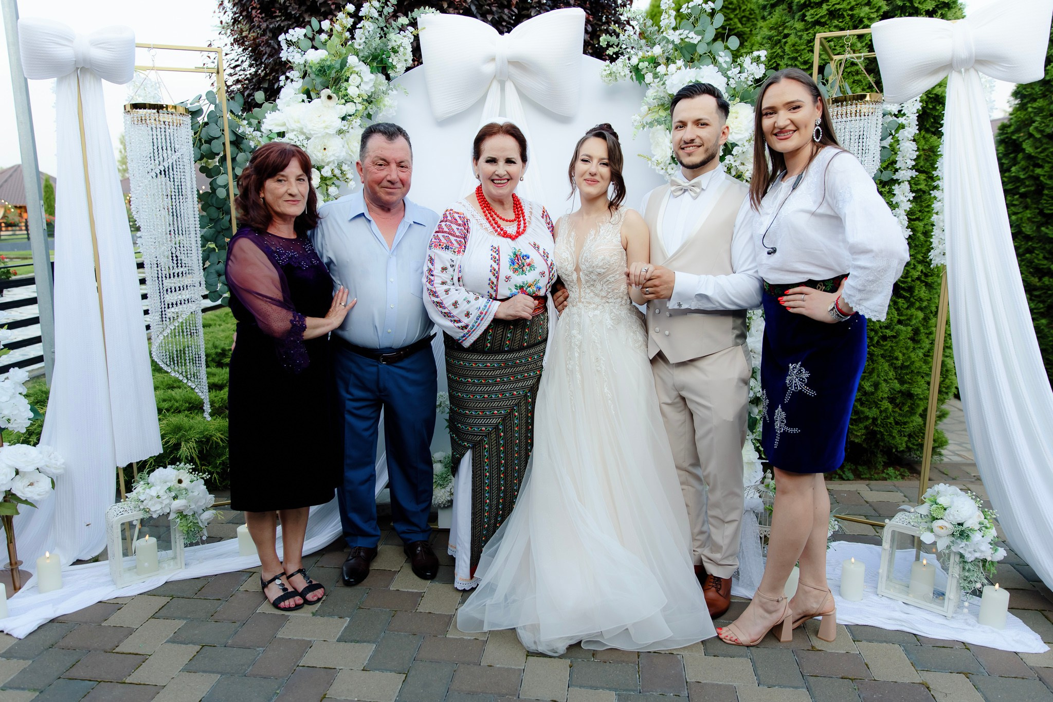 Ioana & Ionuț | Nuntă de poveste la Păstrăvăria Poiana din Mălini județul Suceava. Servicii foto-video profesionale, pentru momente de neuitat