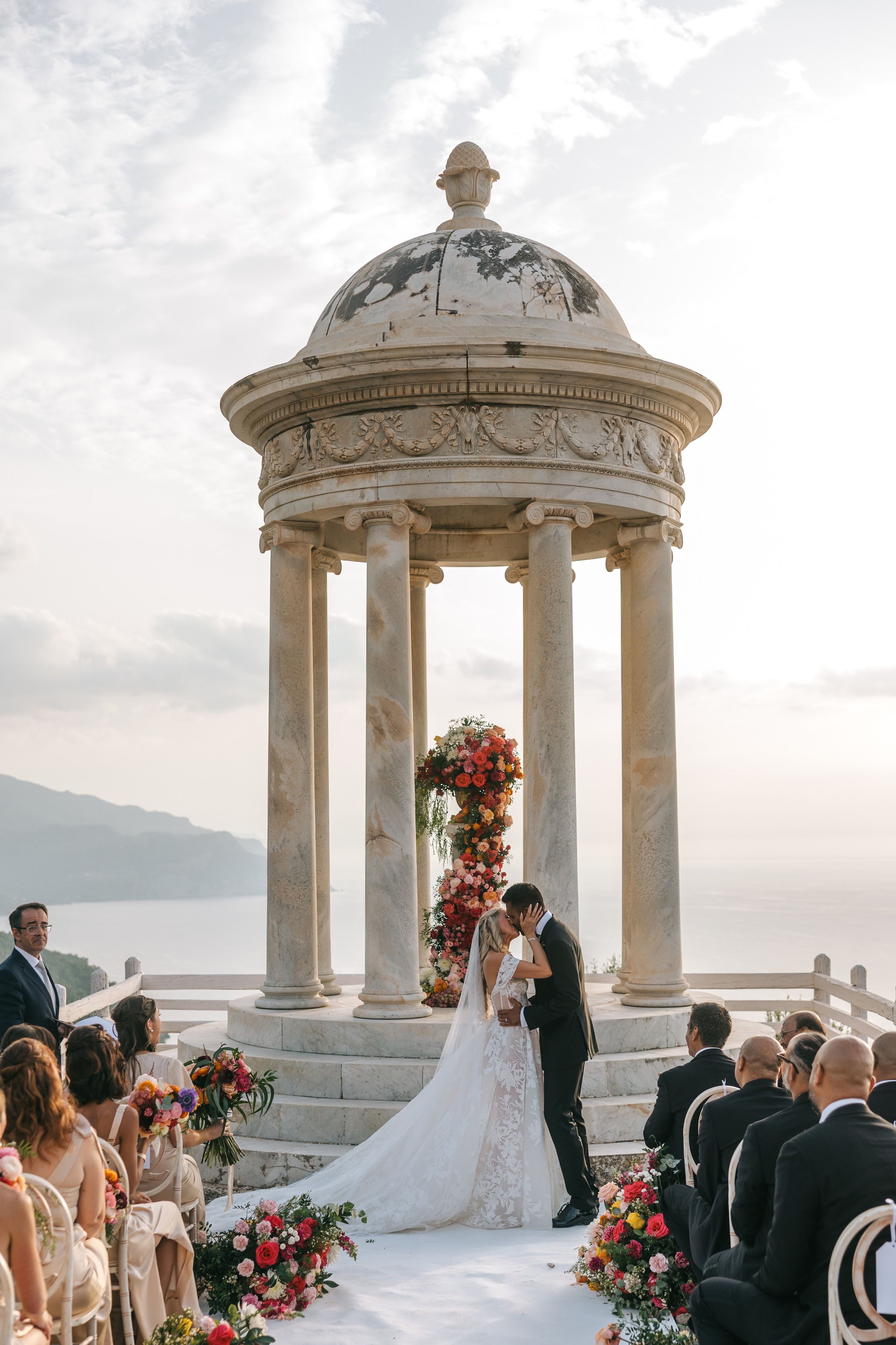 Mallorca venue Son Marroig for this LA Wedding Ceremony. Wedding Celebrant in Mallorca Iban Collin