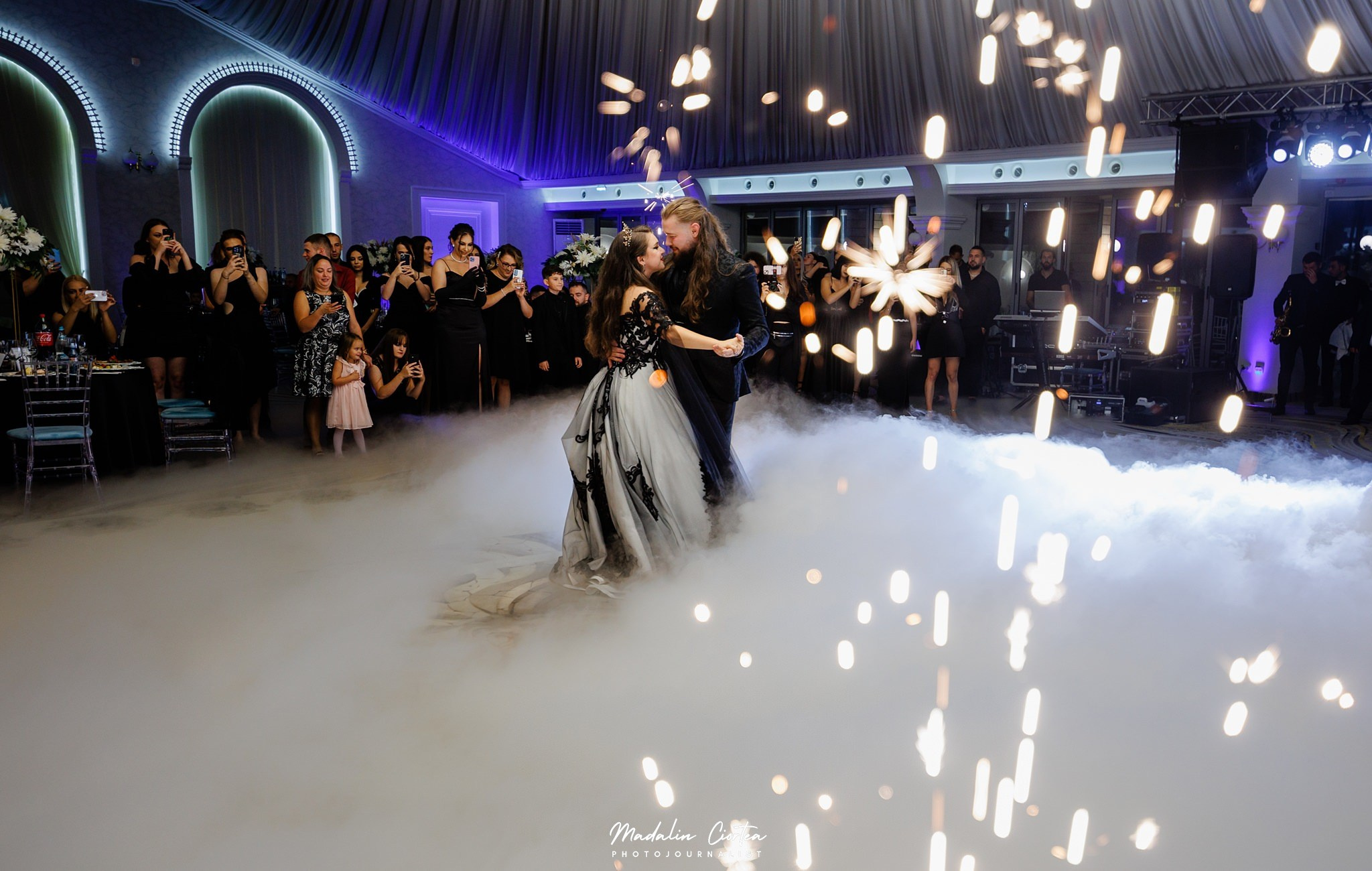 Nunta Diana si Bogdan | Black Wedding | Alba Iulia. Mădălin Ciortea - fotograf de nuntă și de familie | Dream Art Events