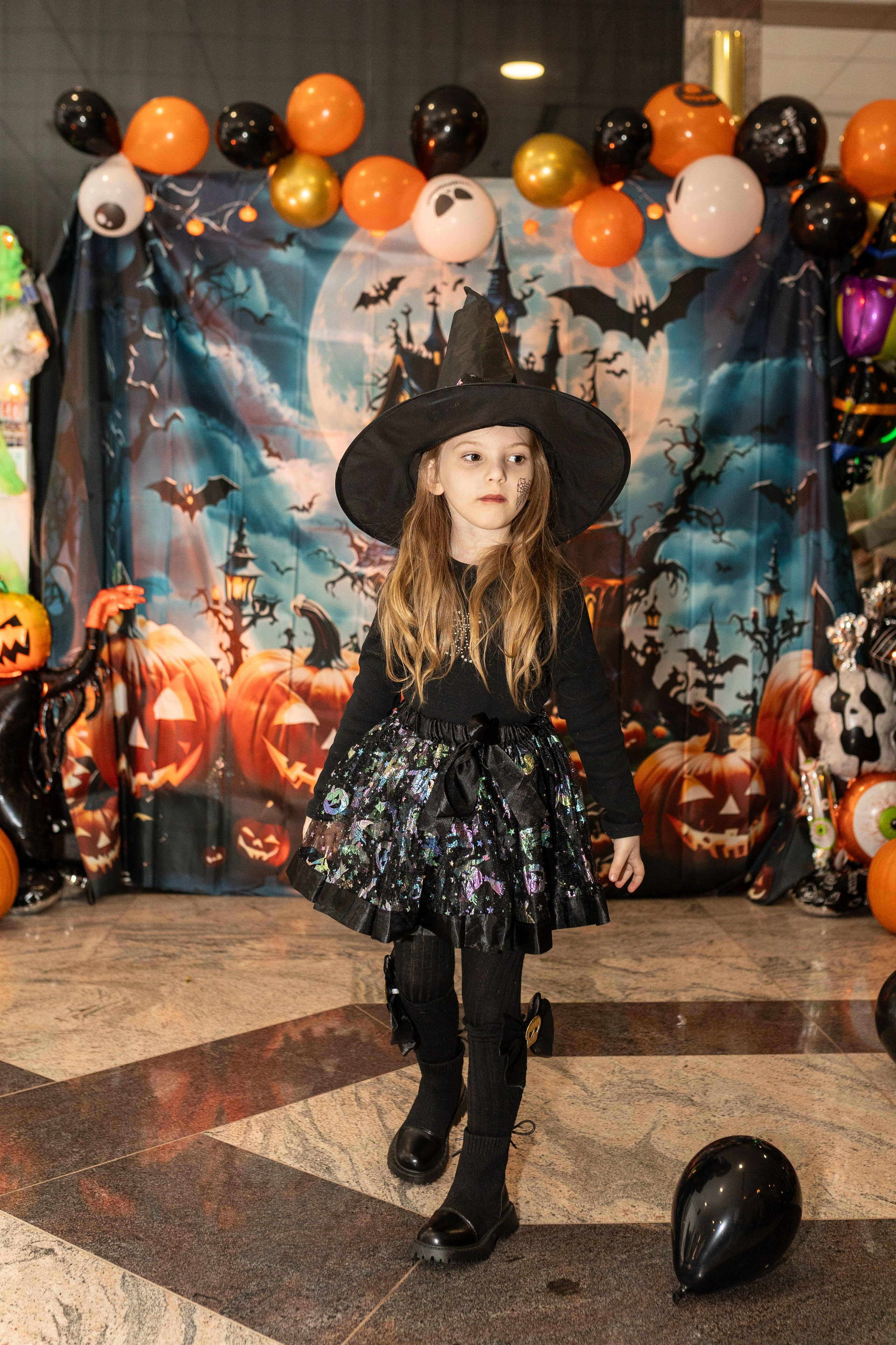 Leo dance studio Helloween 2025. Семейный и детский фотограф в Варшаве Мила Бобровская