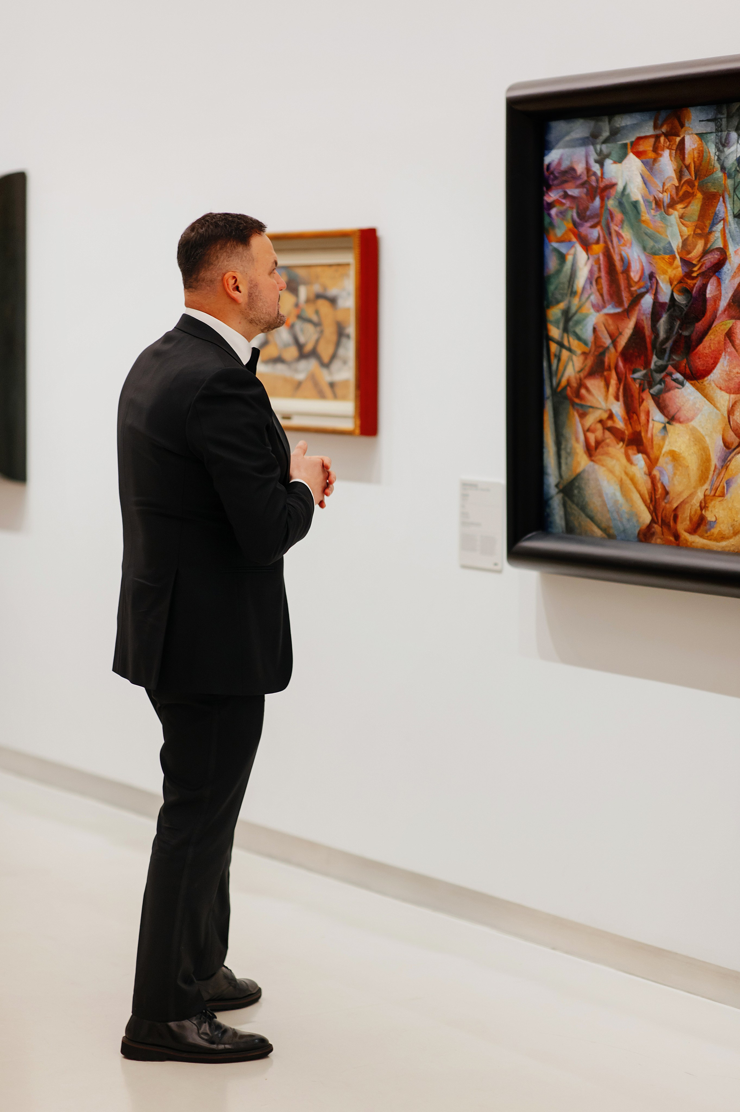 Milan Evghenii. Wedding photographer from Moldova Alexey Chipchiu