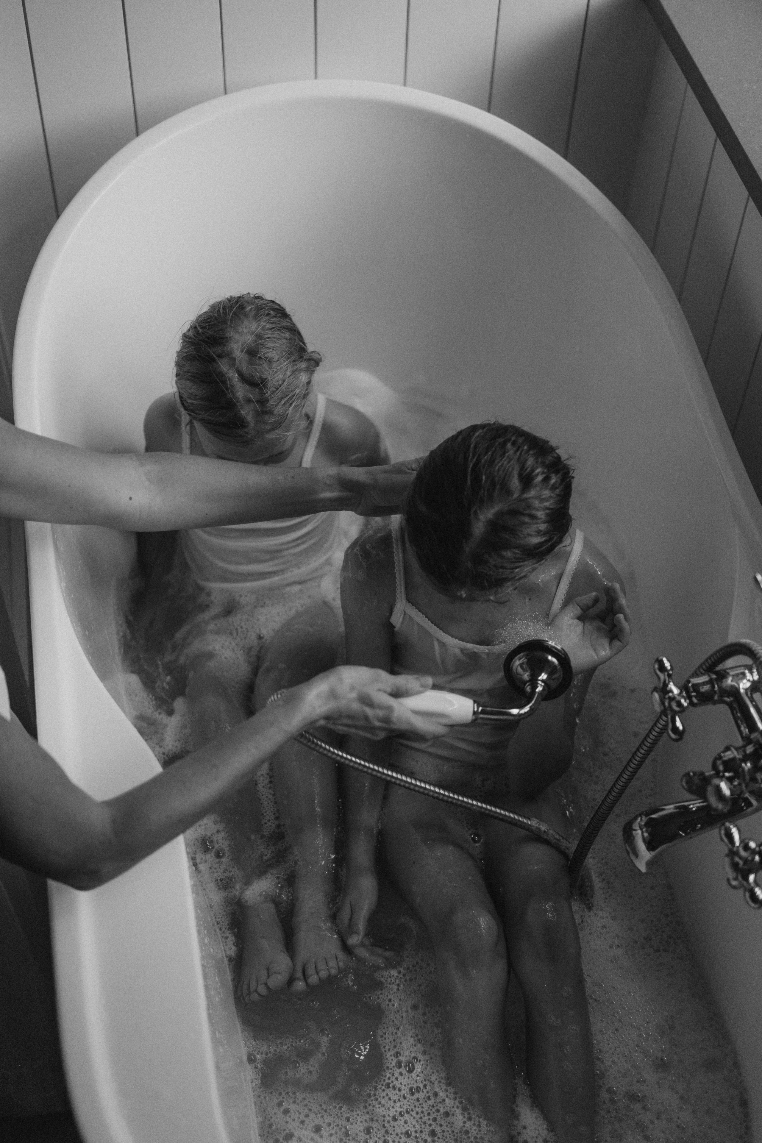 Bubble Bath. Lens Captures Life