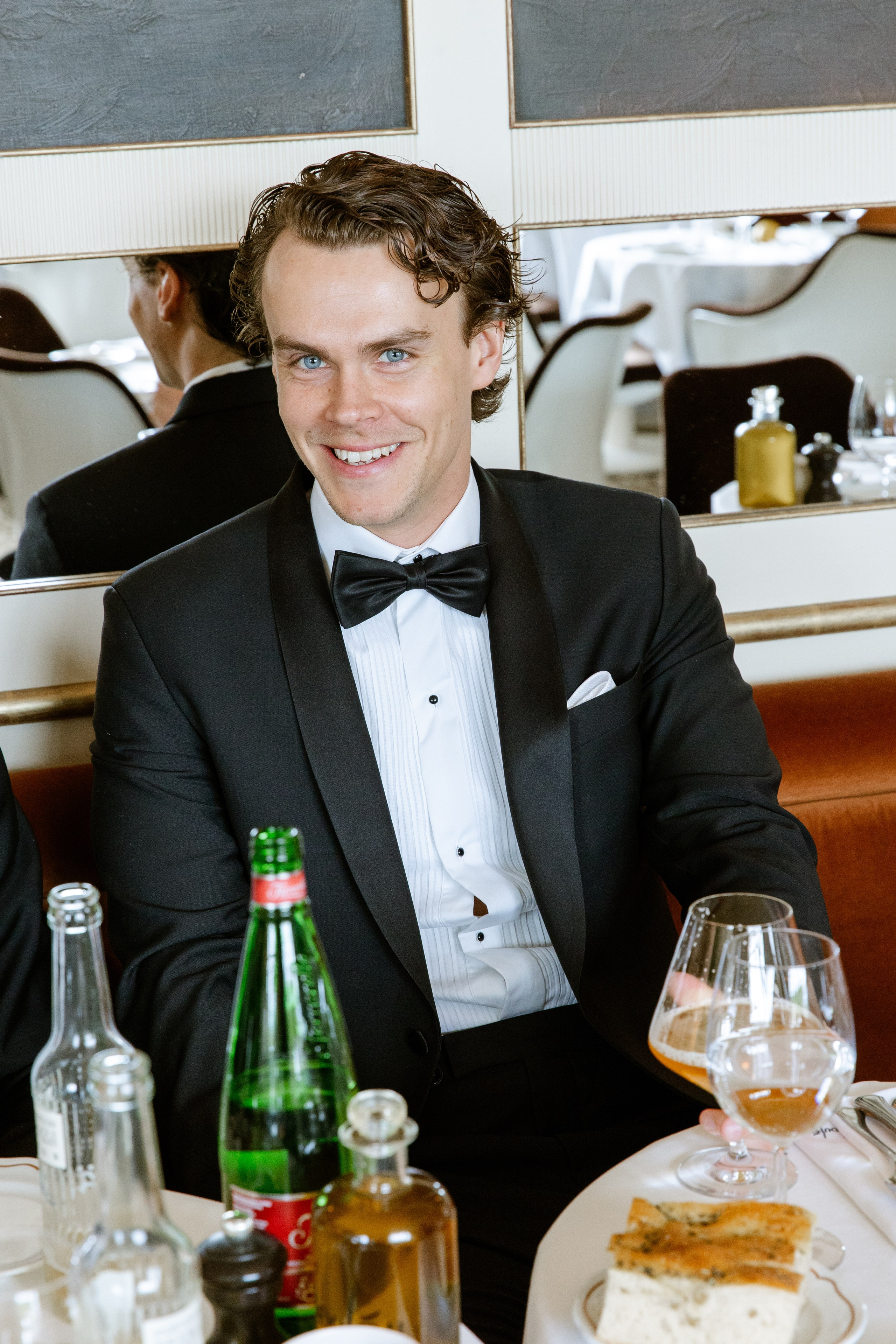 Clara & Douglas | Wedding Photography in Paris. Paris Wedding Photographer