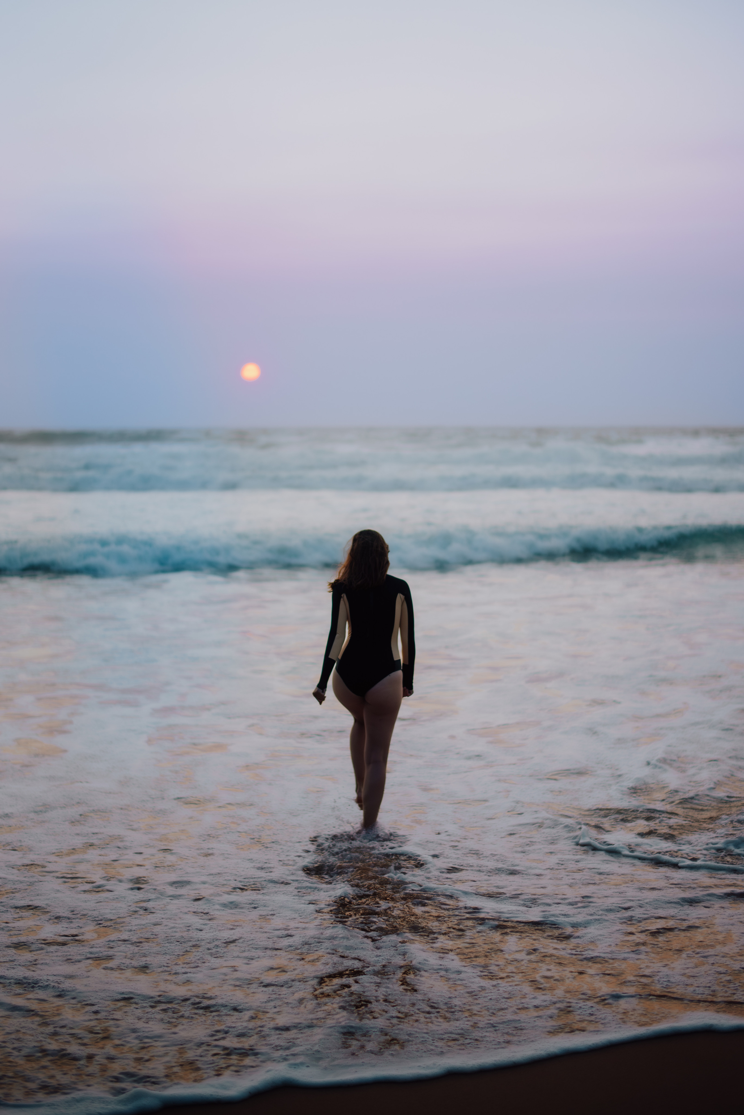 Fashion photo session at the beach. Lifestyle, wedding and family photographer