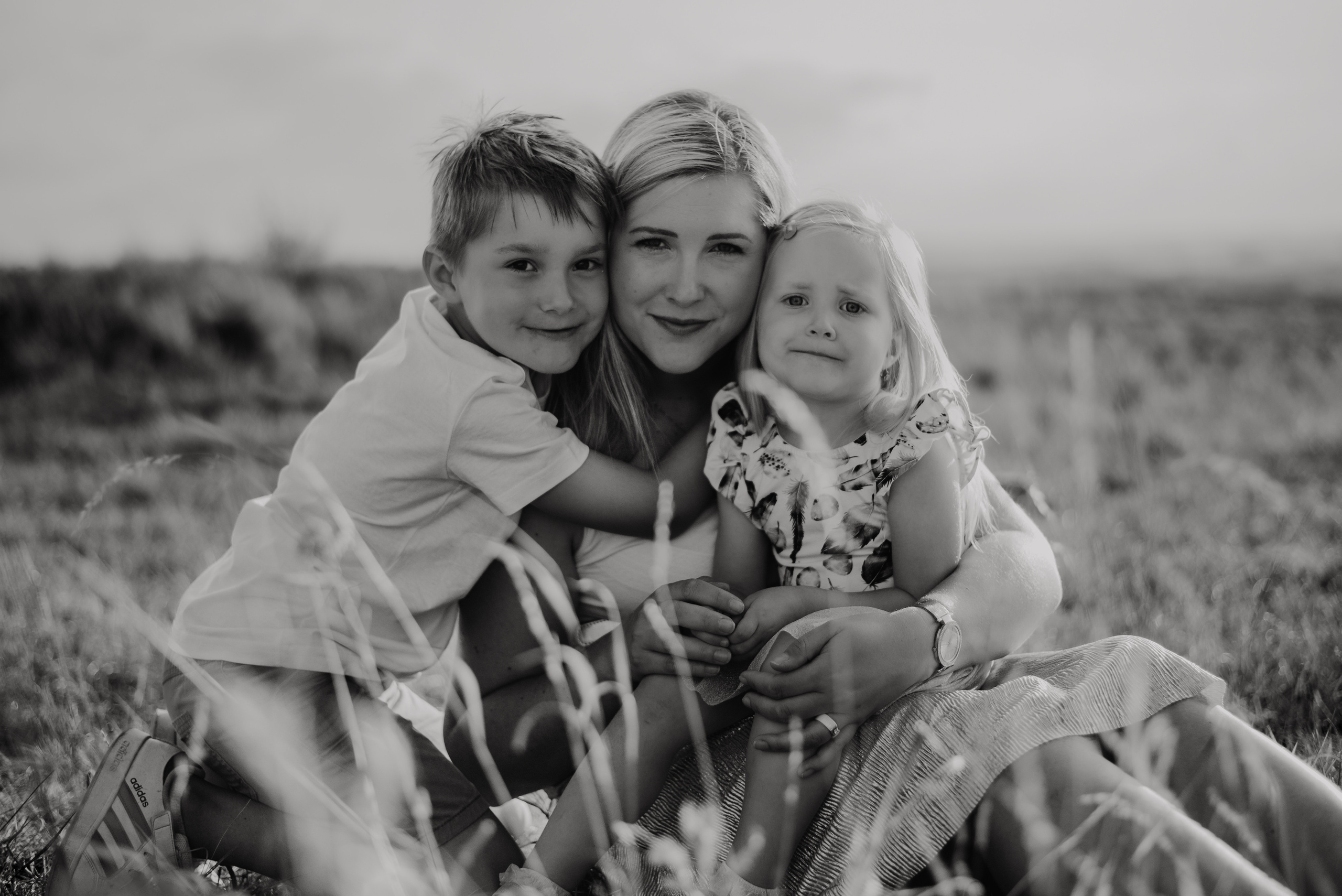 Lucka and family. Lifestyle, wedding and family photographer