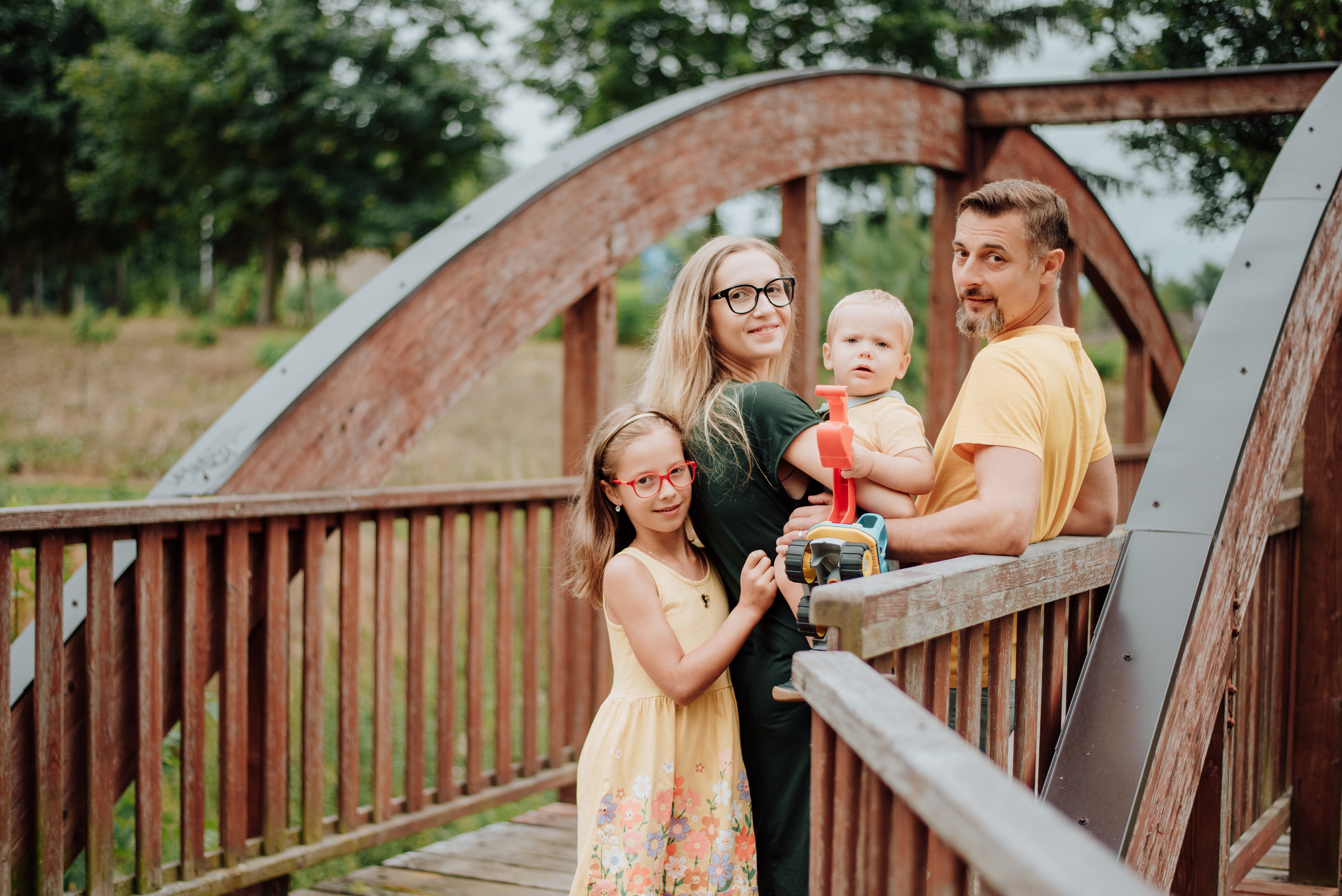 Hanka and family. Lifestyle, wedding and family photographer