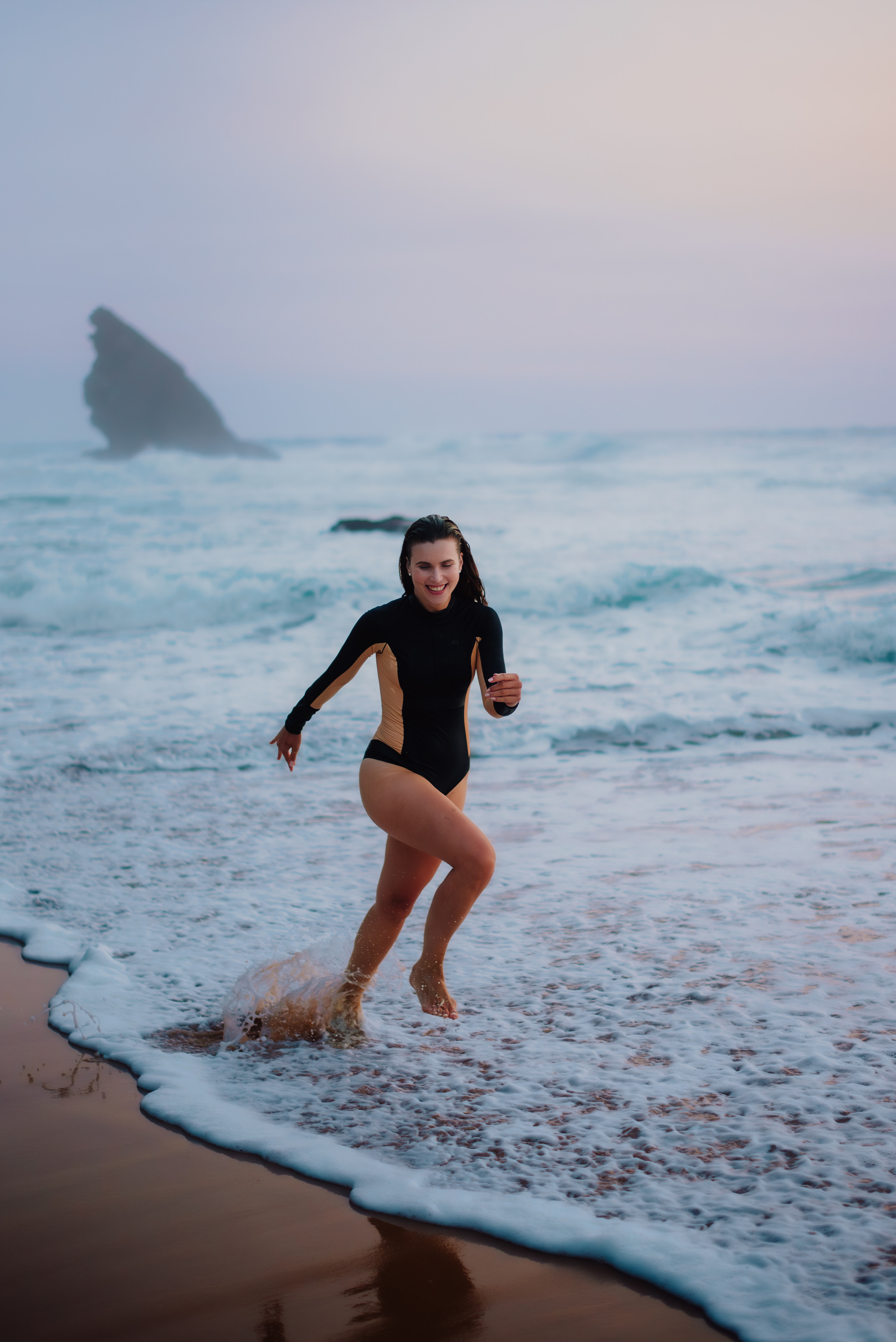 Fashion photo session at the beach. Lifestyle, wedding and family photographer