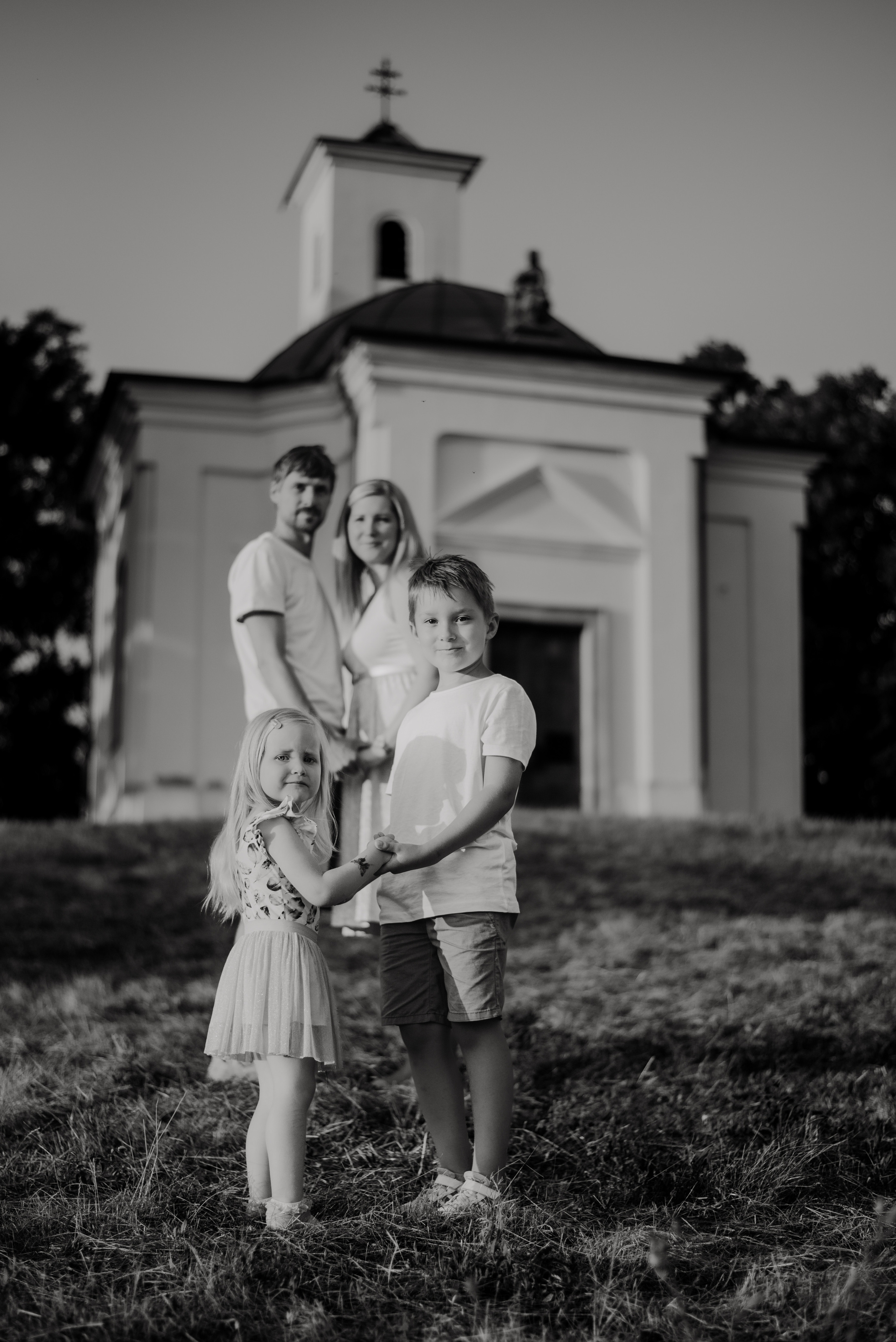 Lucka and family. Lifestyle, wedding and family photographer