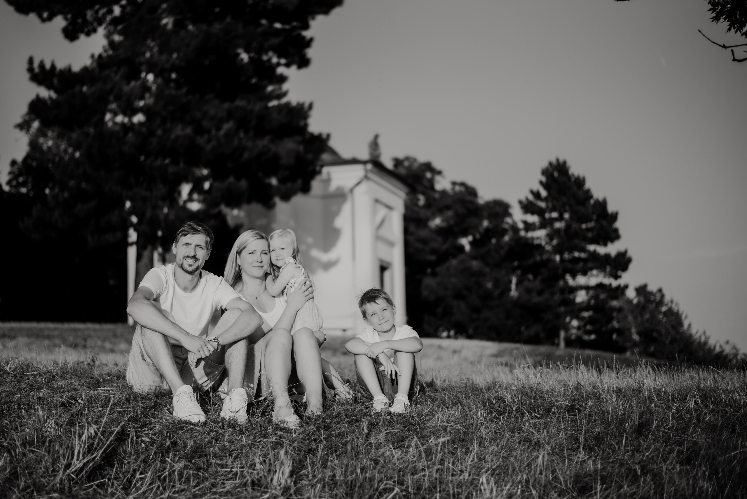 Lucka and family. Lifestyle, wedding and family photographer
