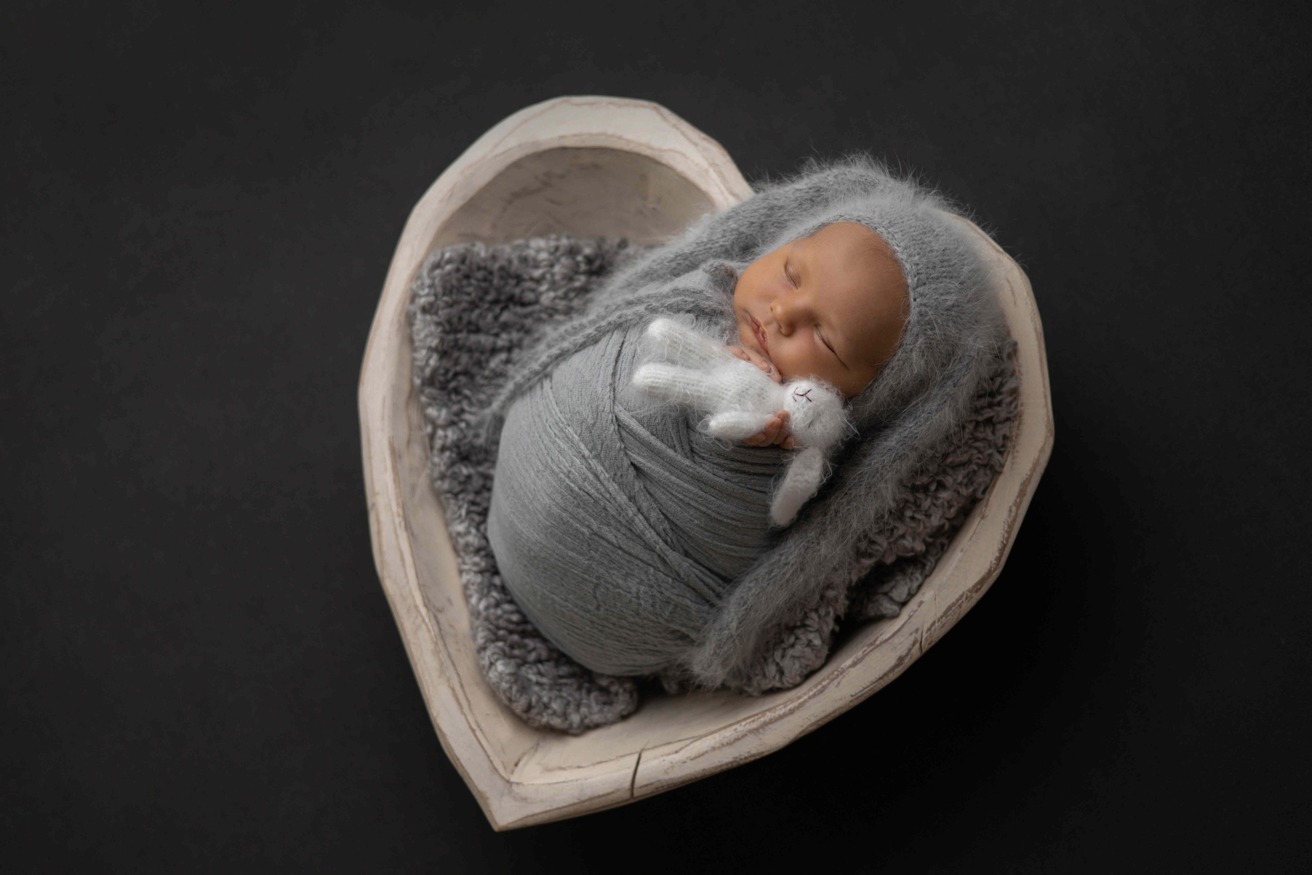 Mykhailo 10 days. Newborn, Maternity & Family Photographer in Charlotte, North Carolina | Arhipova Julia