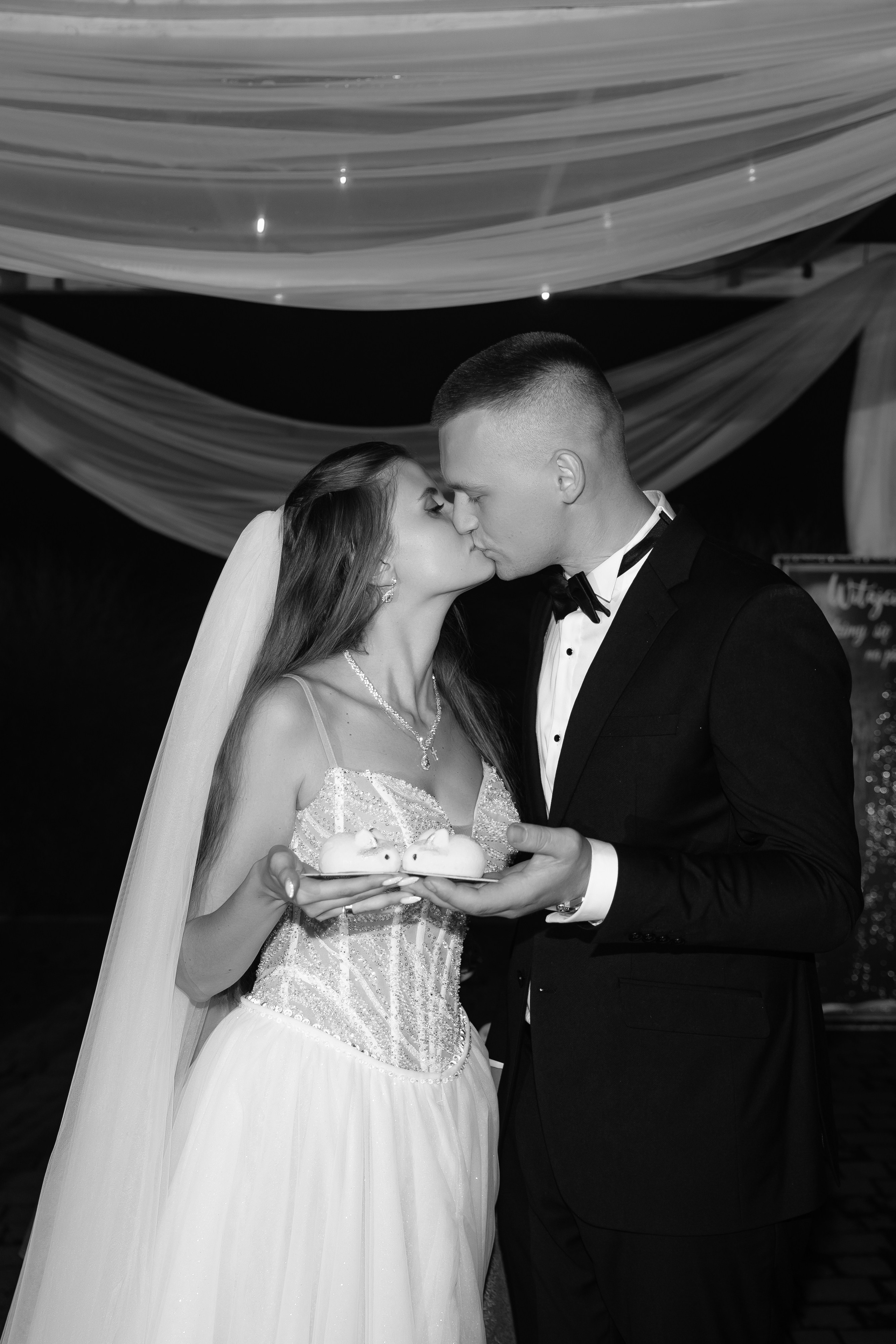 Артур + Анастасія. Весільний, сімейний фотограф Варшава