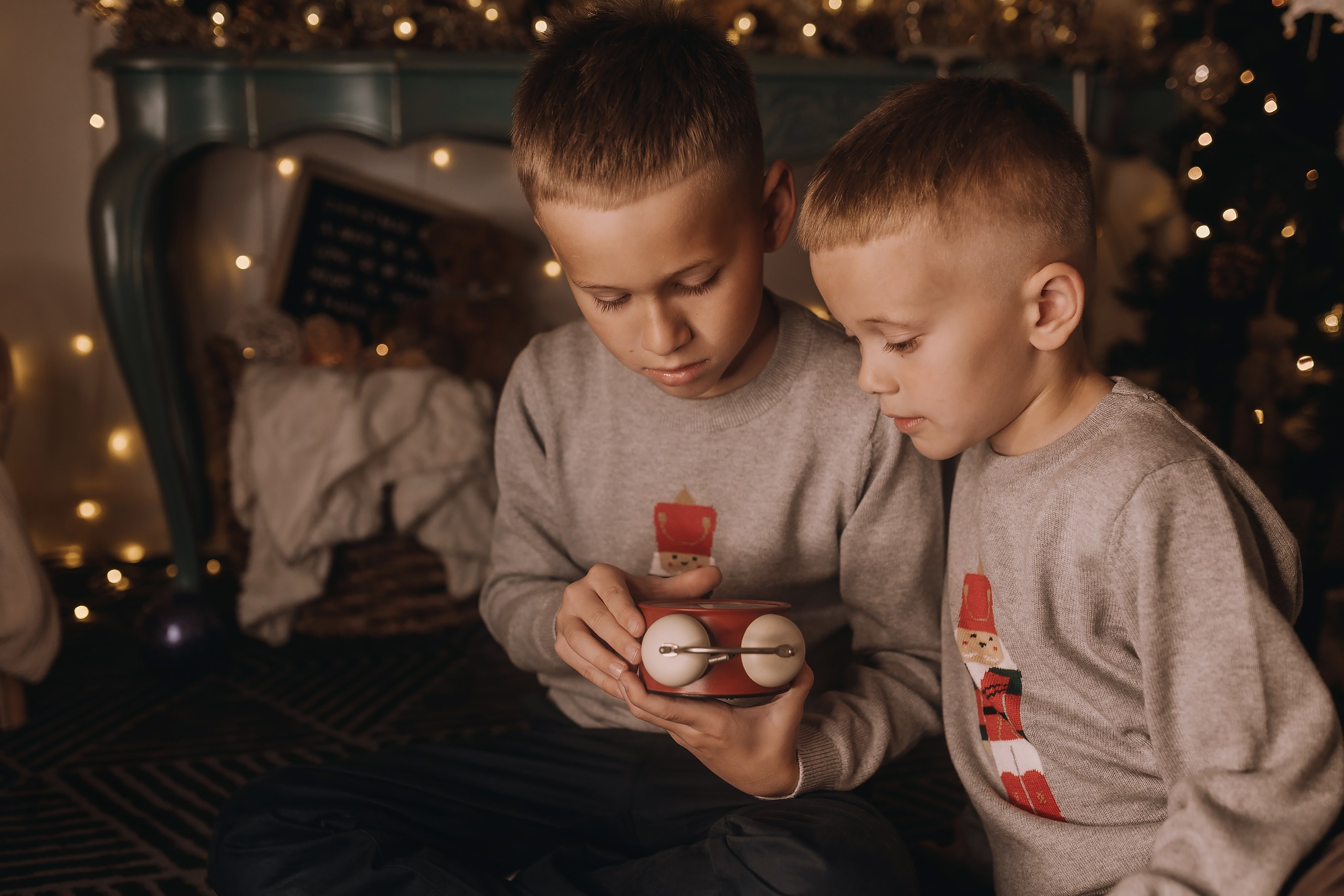 26.11.2023 Christmas Photoshoot. Wedding family event photographer in Chicago Nick Yushevich