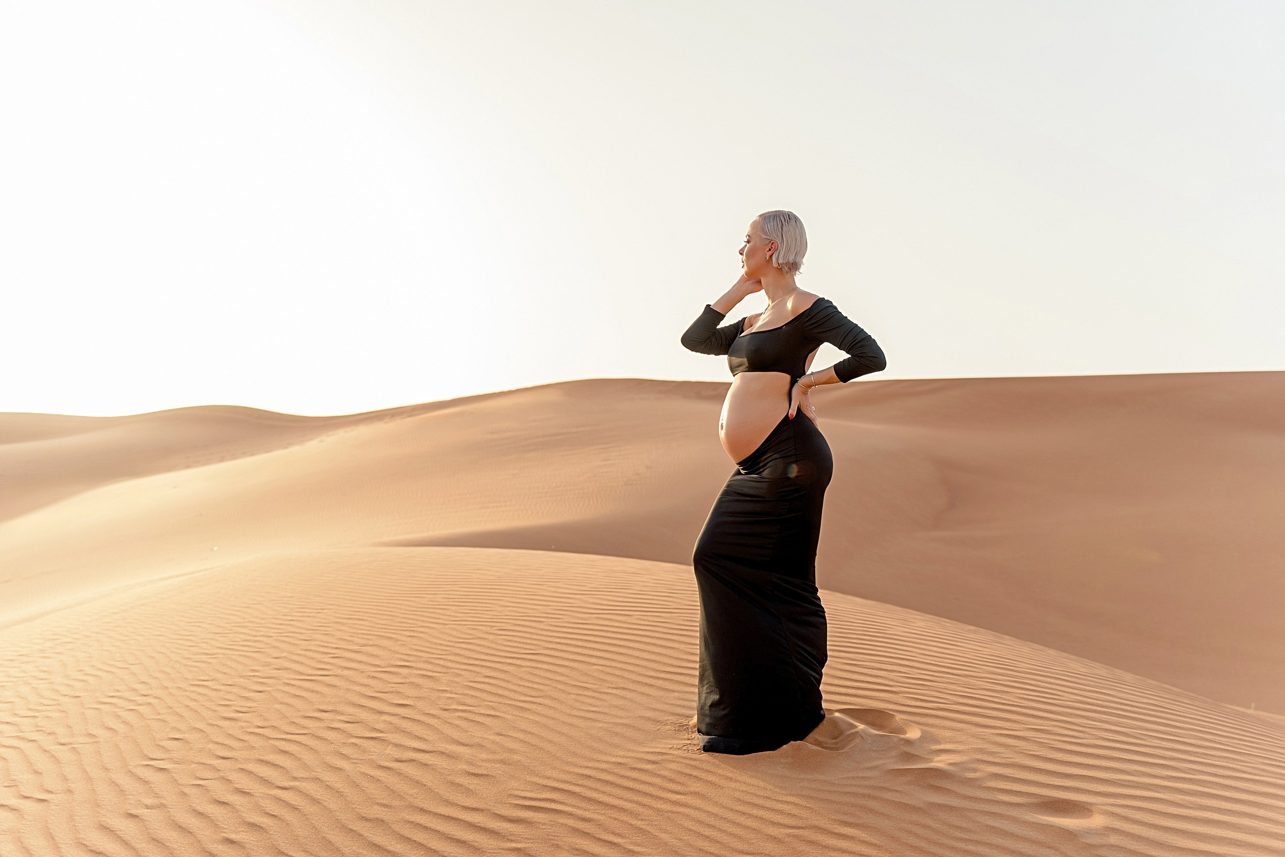 Maternity. Professional Photographer in Abu Dhabi & Dubai — Marina Aubakirova | Family, Couple, Wedding & Individual Photoshoots