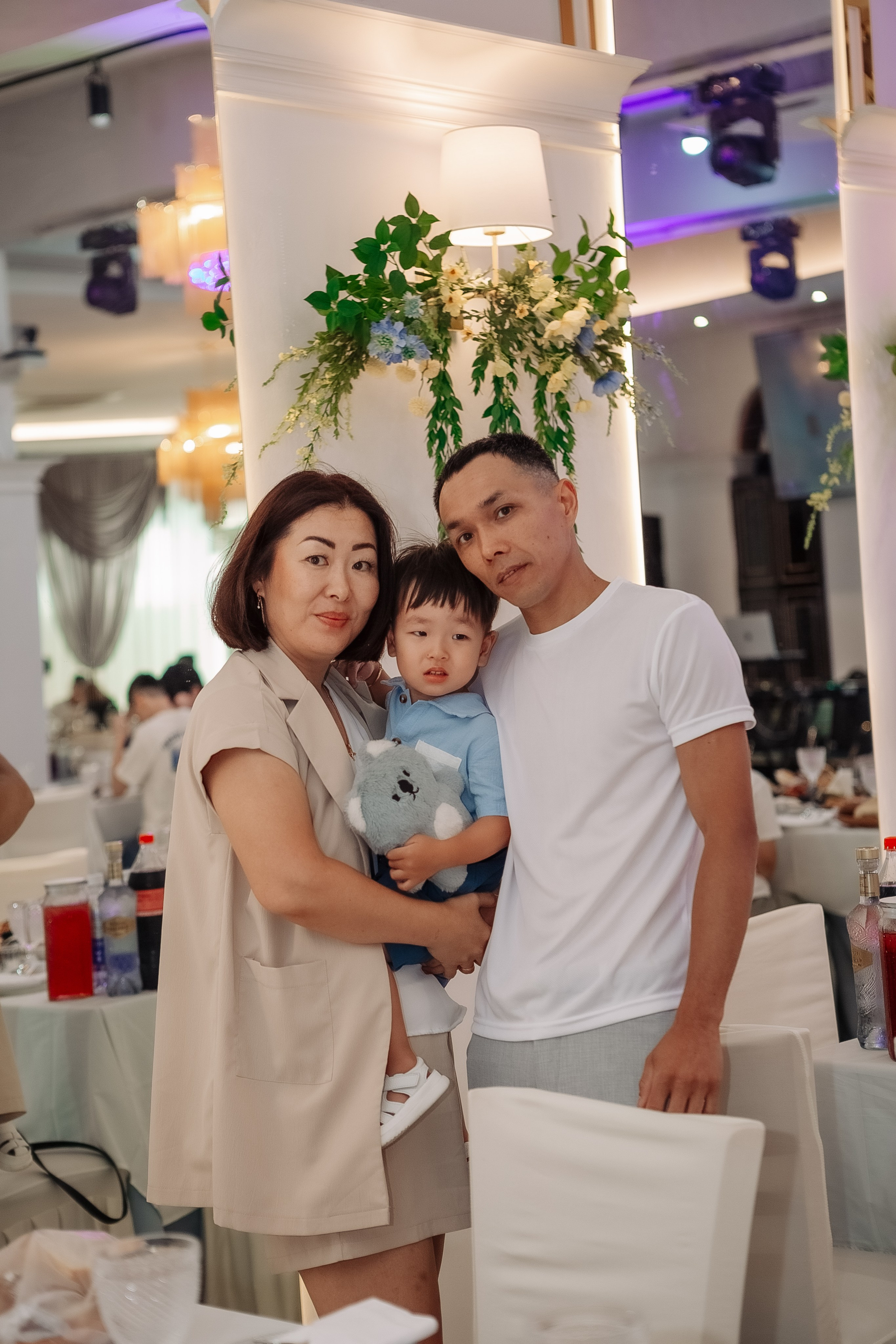 Тео дома и в ресторане. Фотограф беременности, ньюборн и годовасиков в Корее Жанна Хан