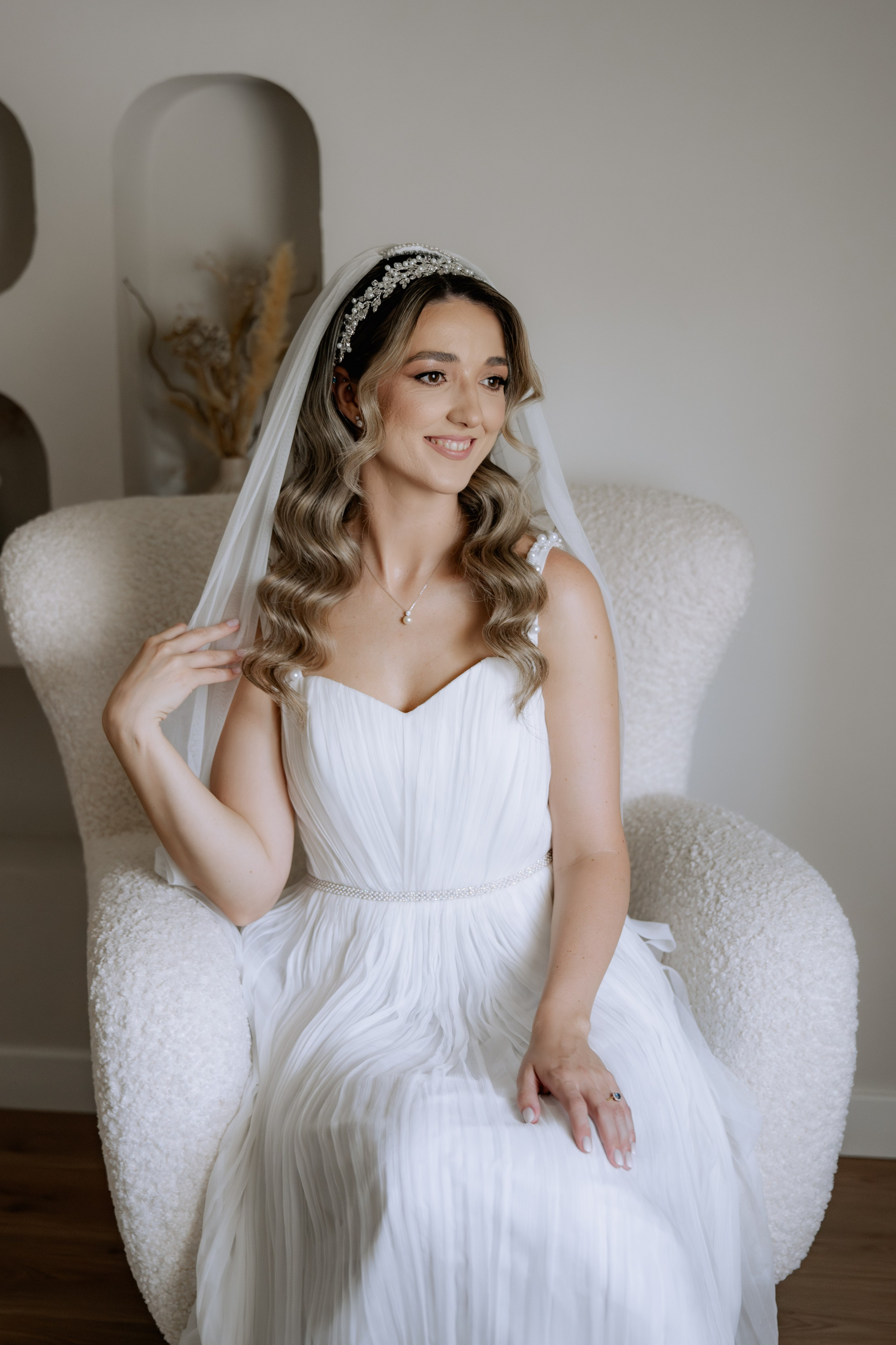 Madalina + Cosmin | Wedding day. Proud Vision Weddings | Wedding Photography & Film — Servicii profesionale Foto Video Nunta Iasi