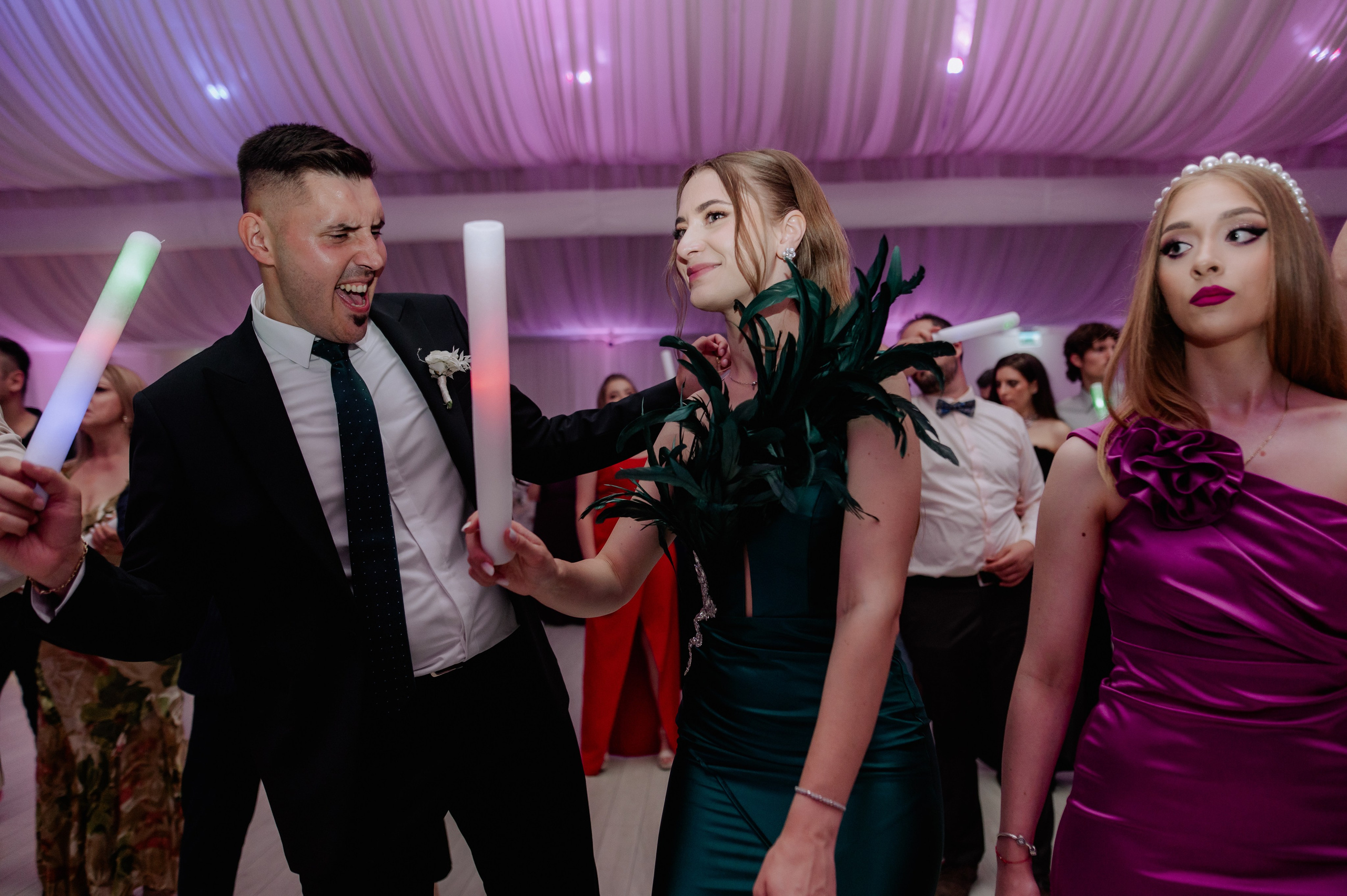 Nunta la Hotel Capitol Iasi. Proud Vision Weddings | Wedding Photography & Film — Servicii profesionale Foto Video Nunta Iasi