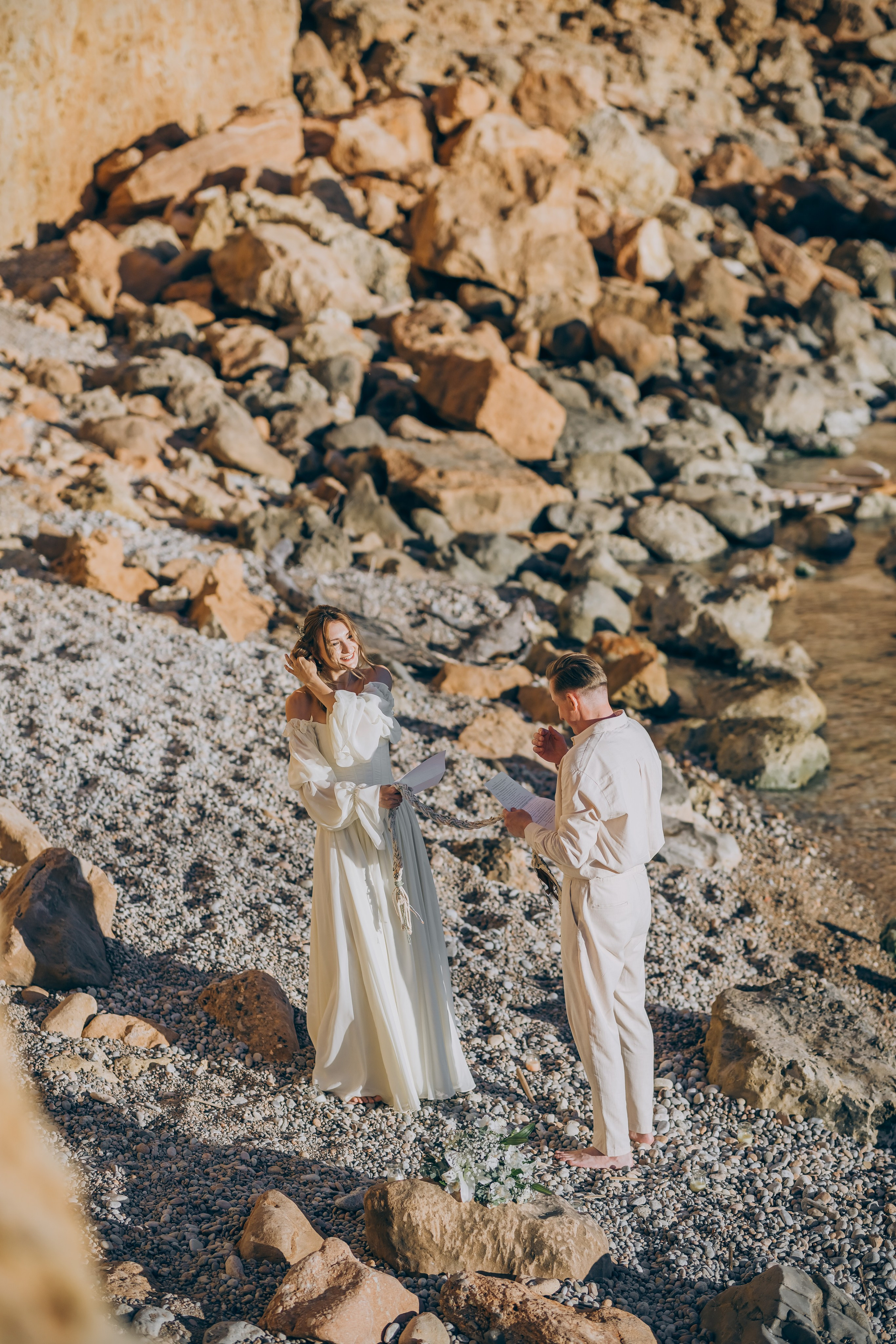 Intimate vow in the bay. Фотограф у Пальма де Майорка