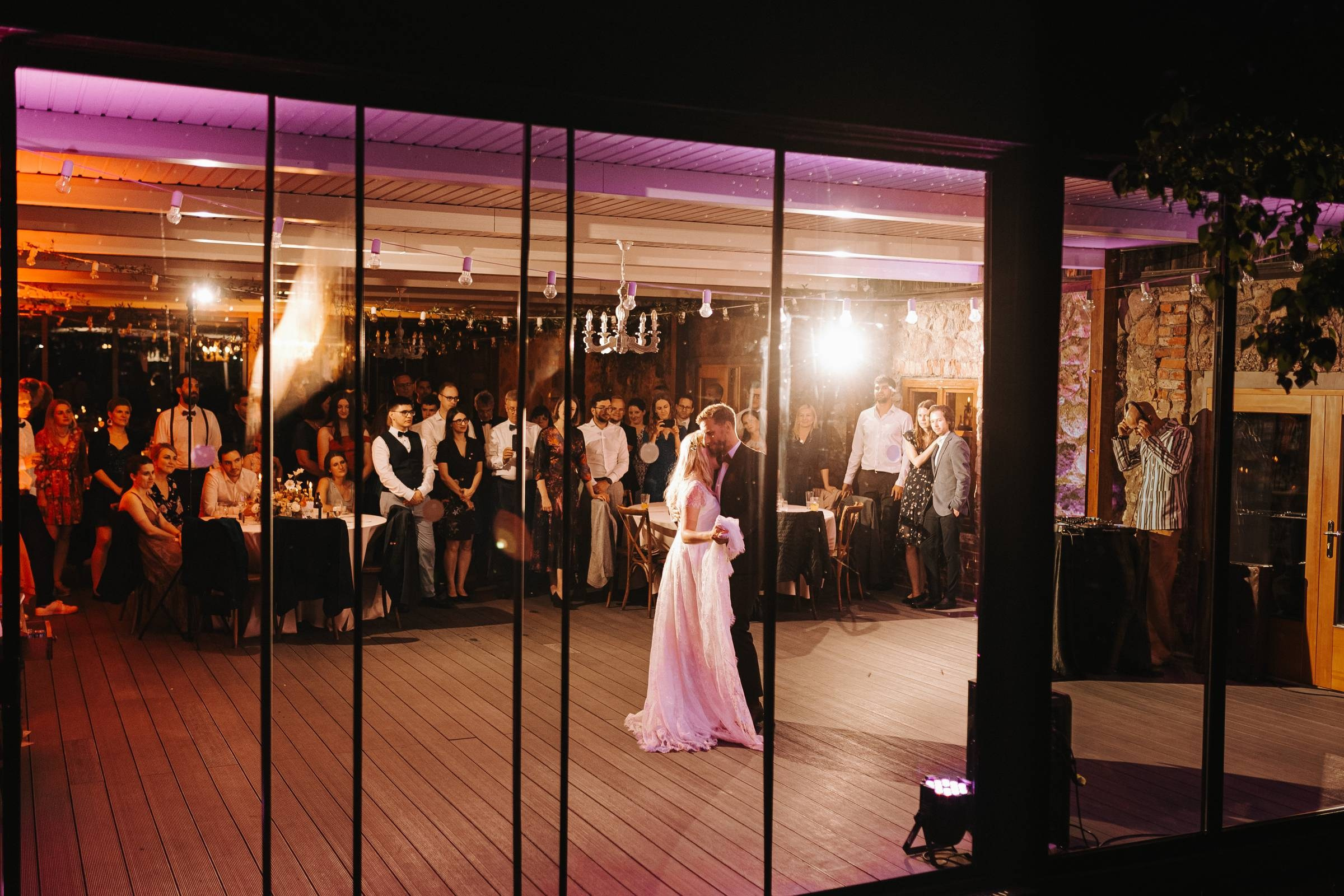 SVINOT KĀZAS NĪTAURĒ