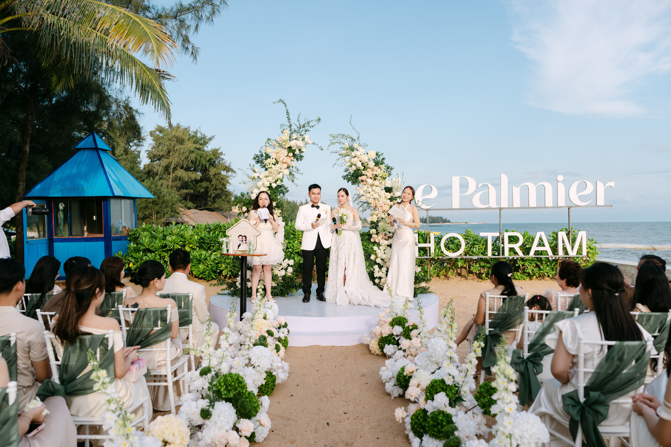 Tu + Trang | Photojournalism. BenColor Studio