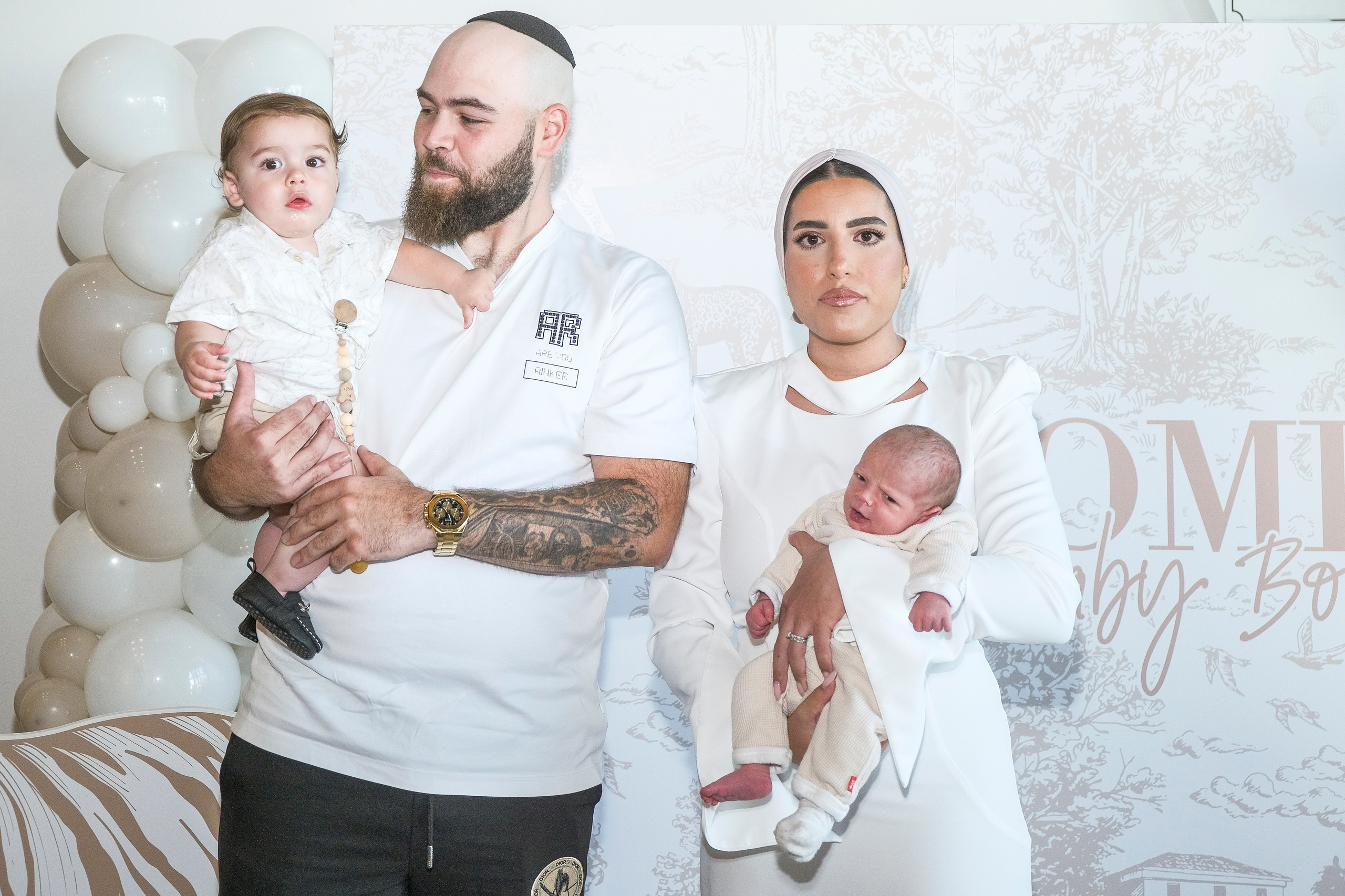 MAY – Portrait & Fashion Session. Middle East Photo Agency — Photography & Event Magnets — סוכנות צילום והדפסת מגנטים לאירועים