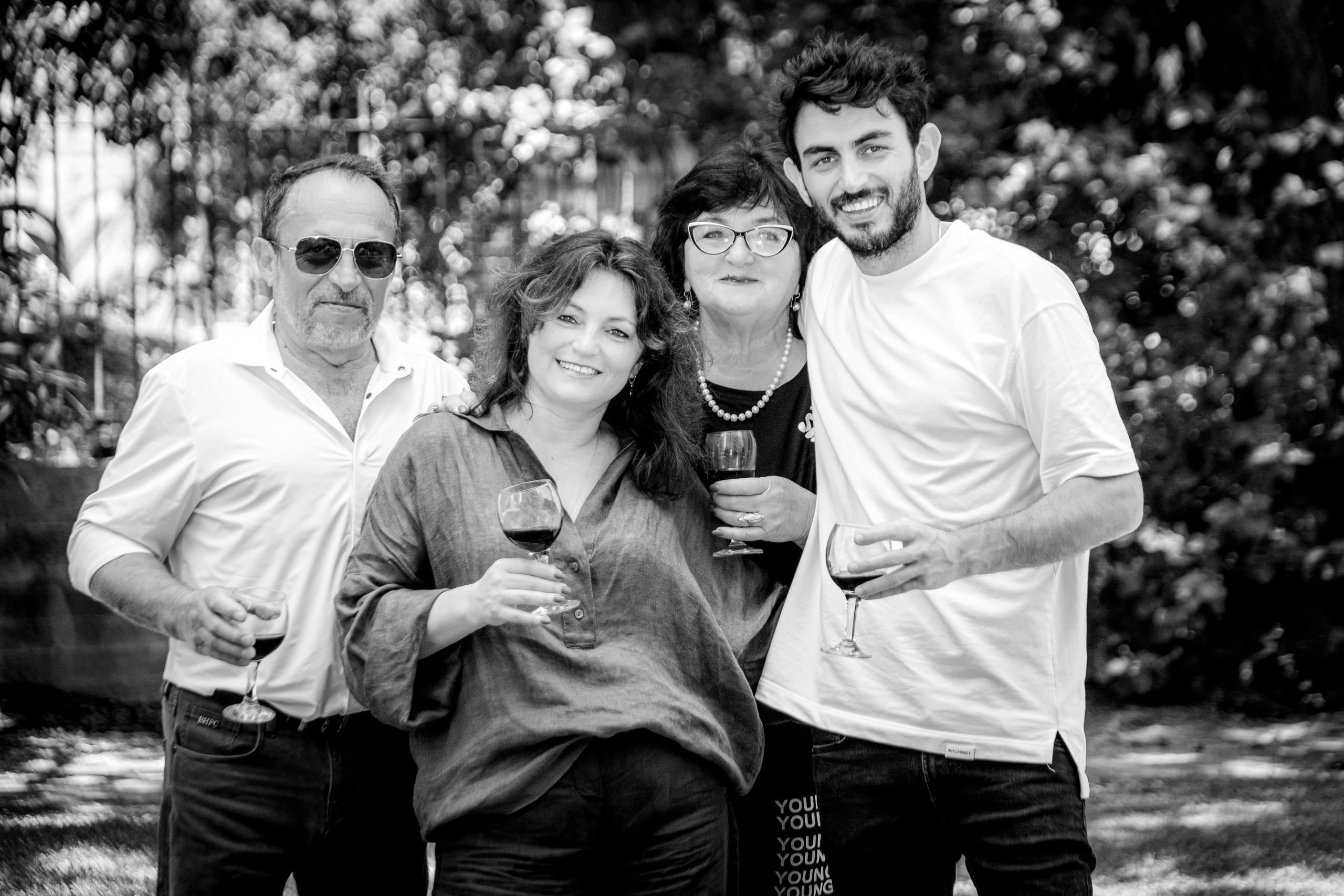 יתאי. Middle East Photo Agency — Photography & Event Magnets — סוכנות צילום והדפסת מגנטים לאירועים