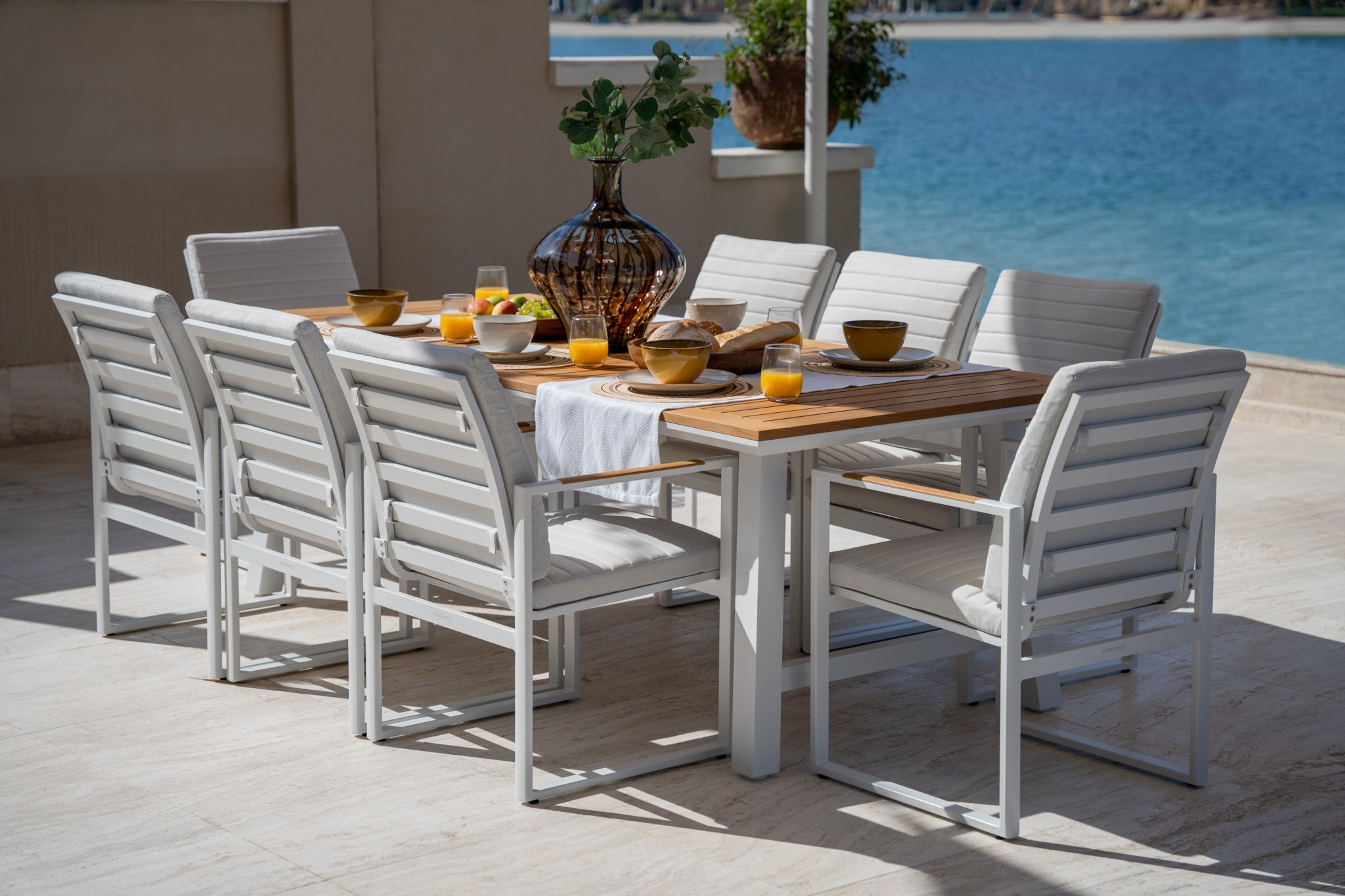 Suncoast Outdoor Furniture | Palm Jumeirah | set 3. Zakhar Leshkov Photo