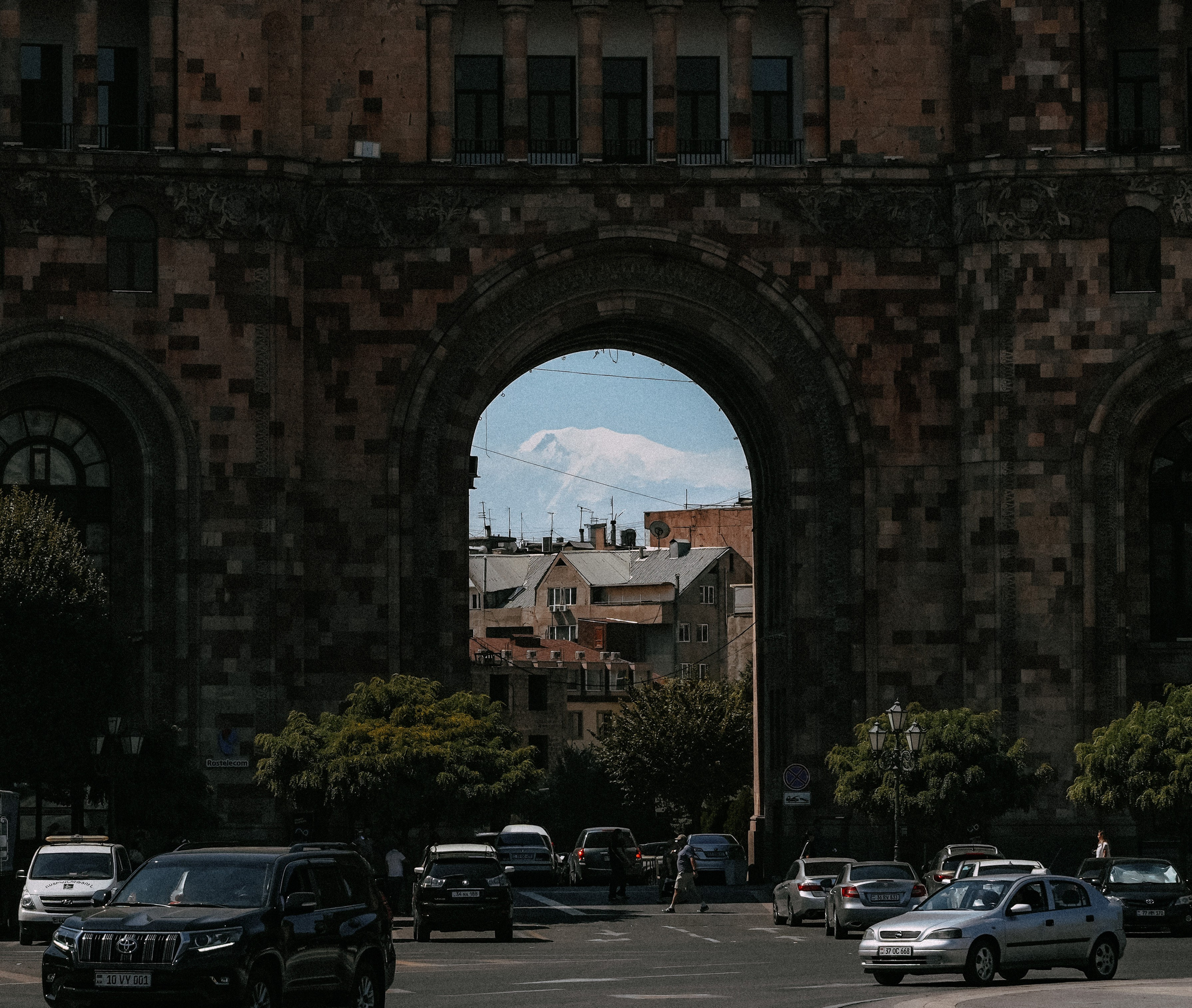 ПЕЙЗАЖИ. Стрит-фотография, полная абсурда, идиотизма и красоты