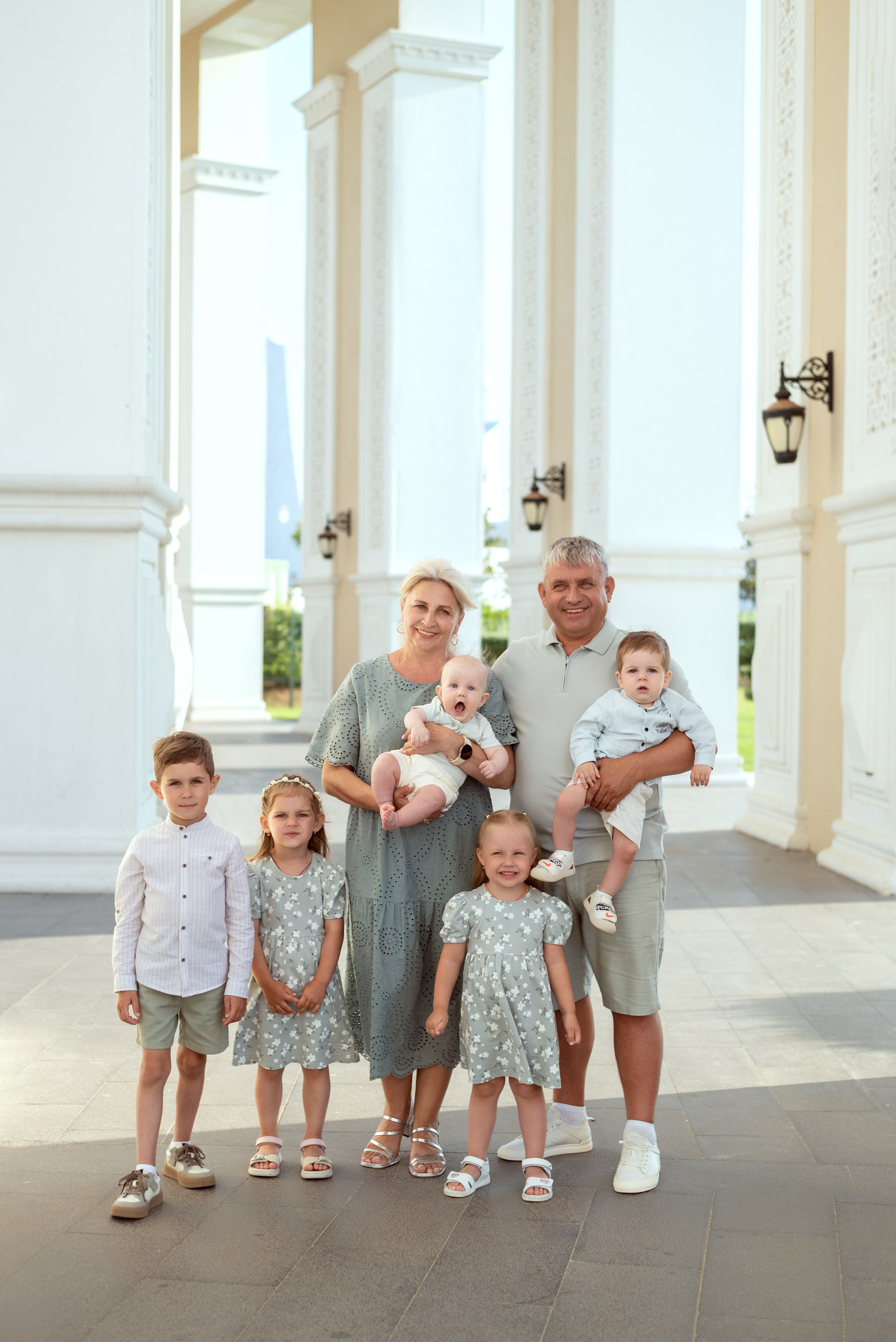 Съемка у сказочного замка в Белеке. Фотограф Анталия, Кемер, Белек, Сиде Дарья Кая