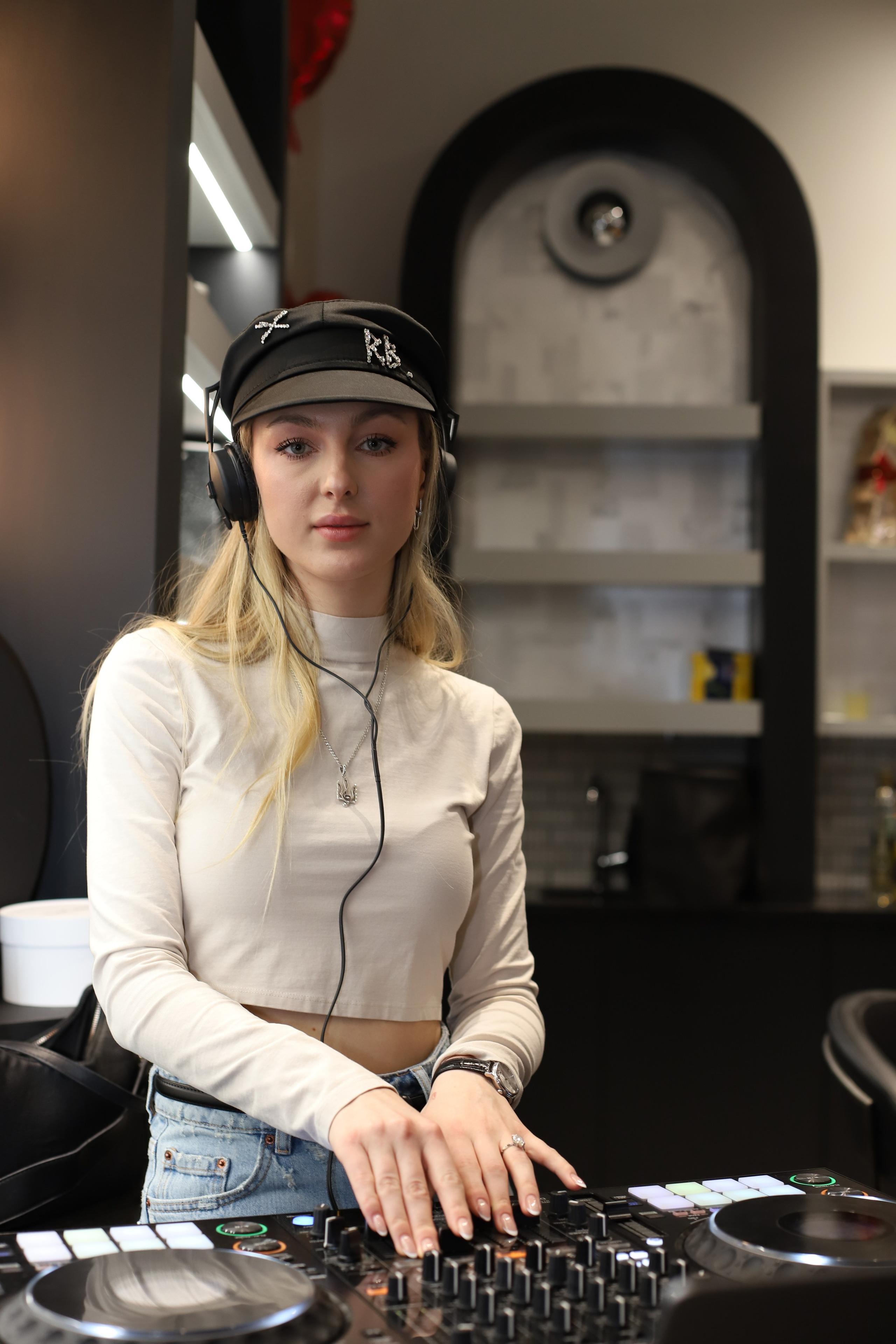 Talk&girls. VALERIIA VIUNOVA individual shooting\love story\event\brand