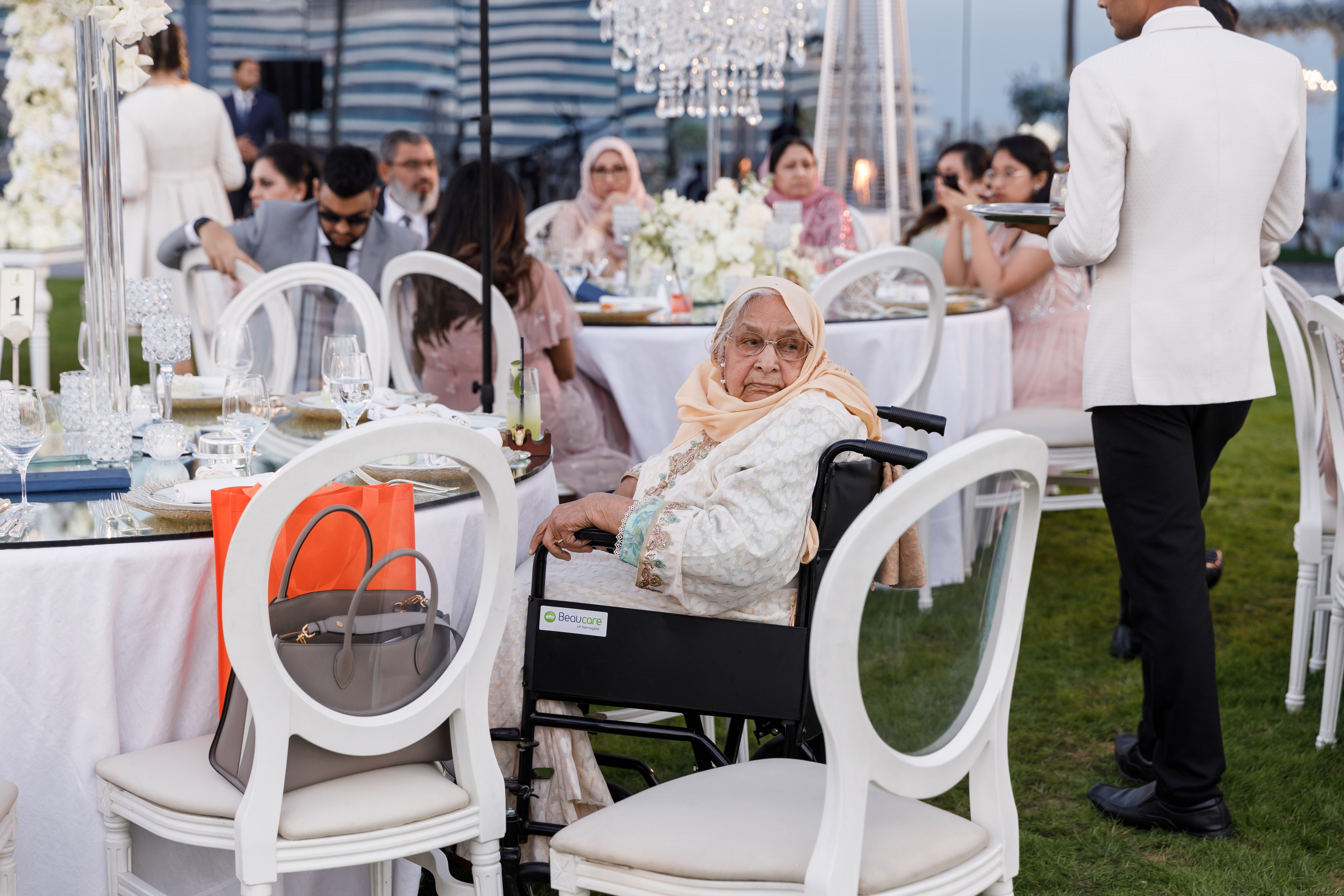 22/12/2023 Burj Al Arab wedding. Photographer Anna Curly | Weddings and Events in Dubai