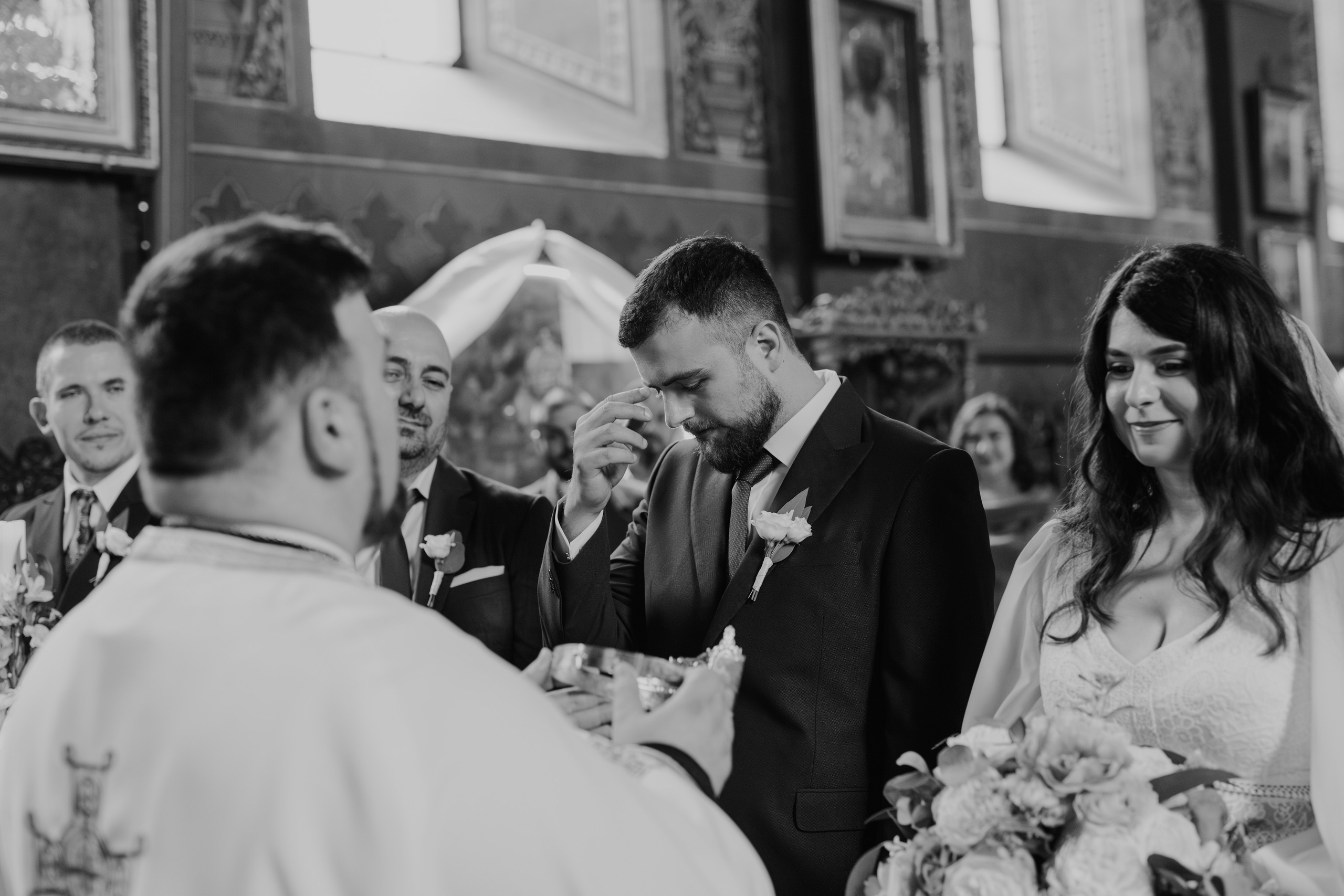 Flori & Cosmin. Main