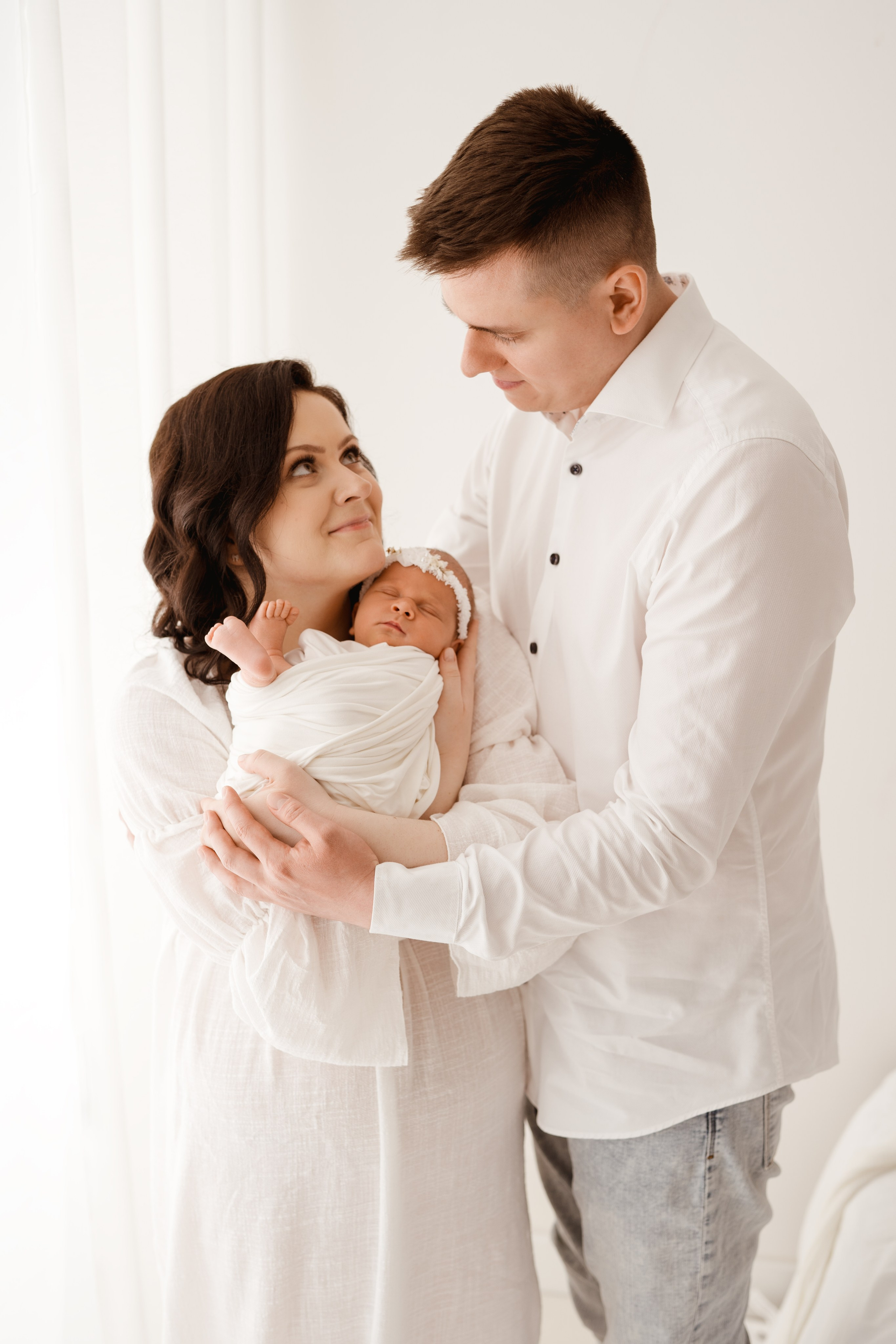 Pierwsza sesja Amelki. Fotograf Łódź - sesja ciążowa, noworodkowa, dziecięca. Studio w Łodzi