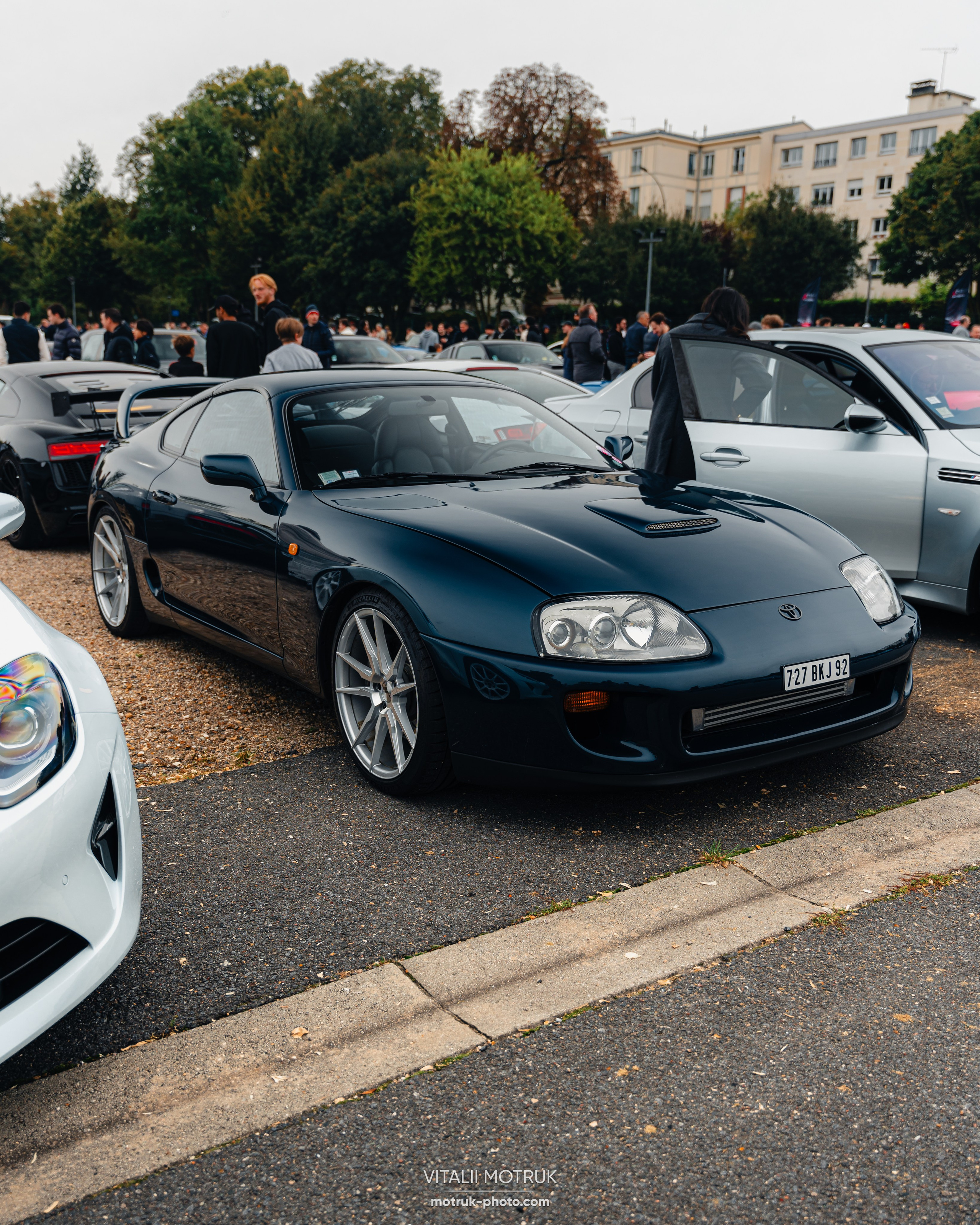 Cars and Coffee 29 septembre 2024. Photographe de voitures à Paris — Vitalii Motruk