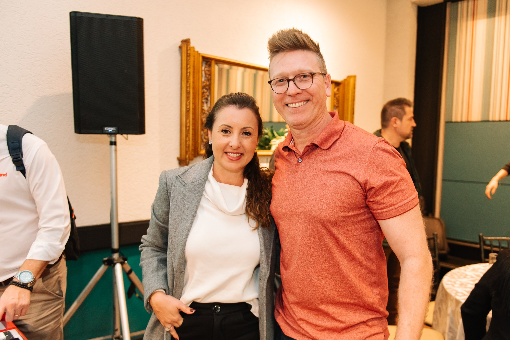 Café + Conteúdo | Casa Pinezi. 78 Imagens