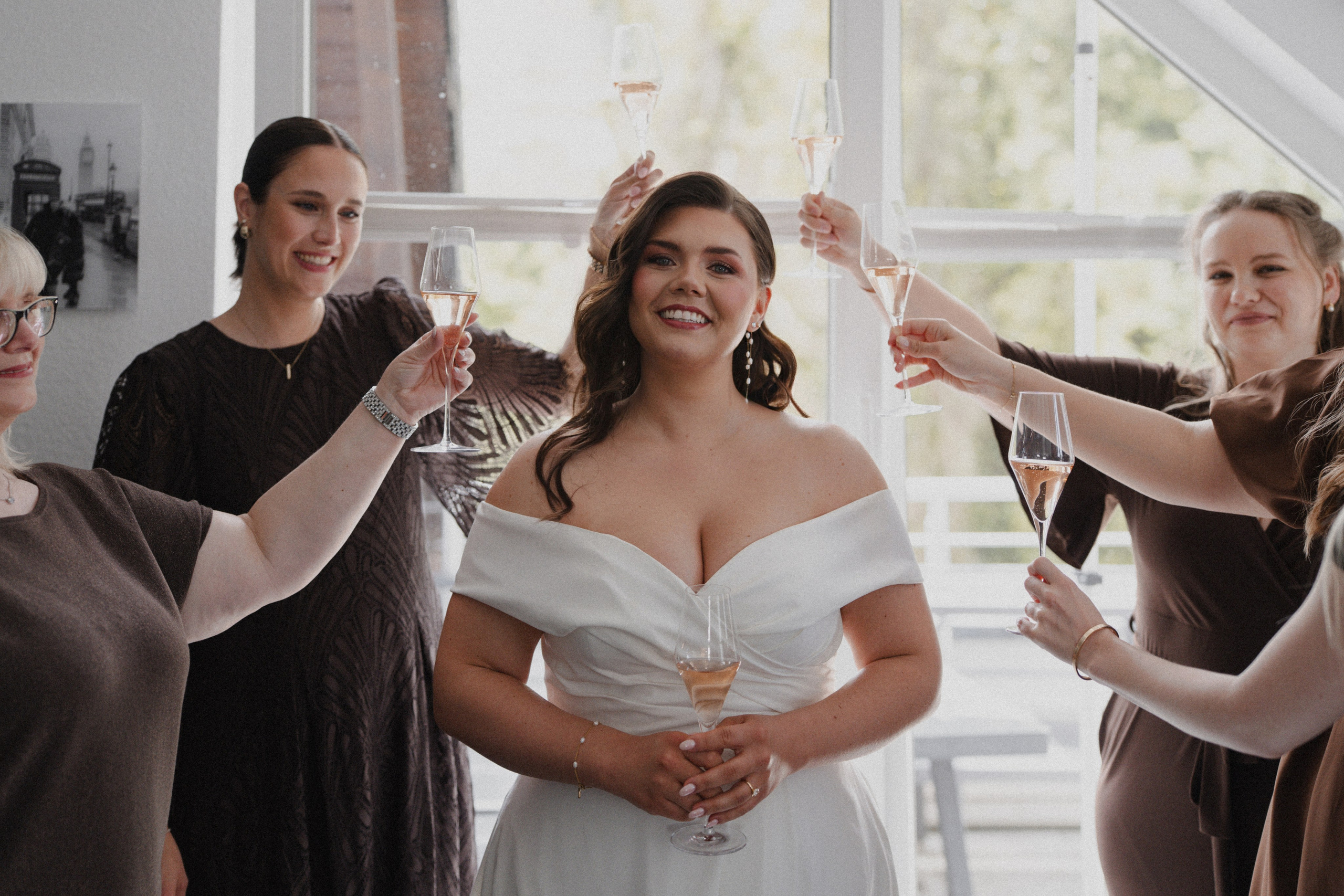Jessica & Felix I Gesellschaft Harmonie Bochum. Hochzeitsfotografin Bochum | Halyna Reiche Fotografie NRW
