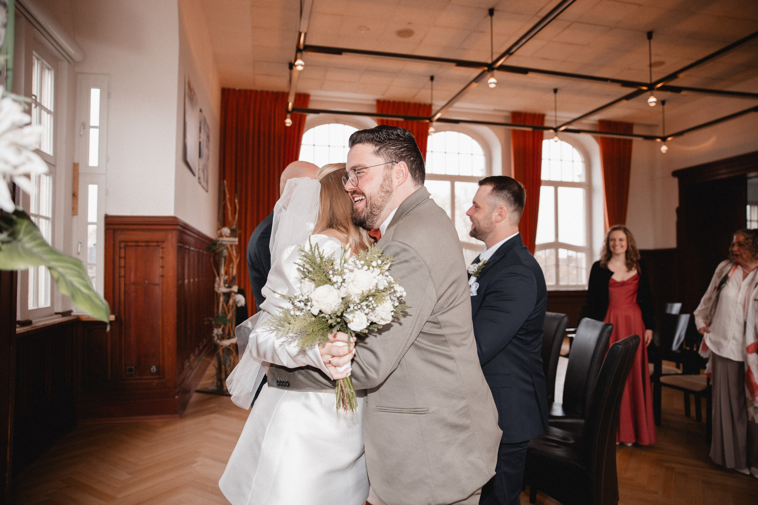 Louisa & Niklas | Schlosshotel Hugenpoet. Photographer in Bochum Dolia Halyna