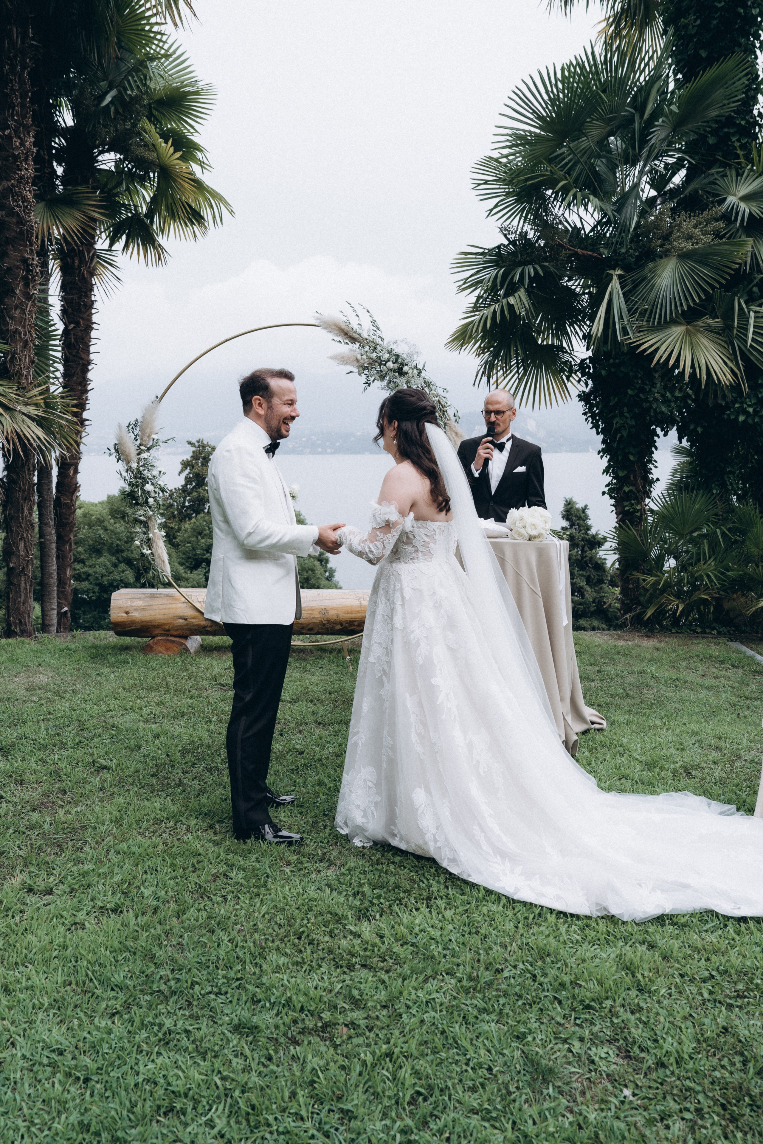 LAURA AND DOMENIK_LAKE MAGGIORE. PHOTOGRAPHER IN ITALY