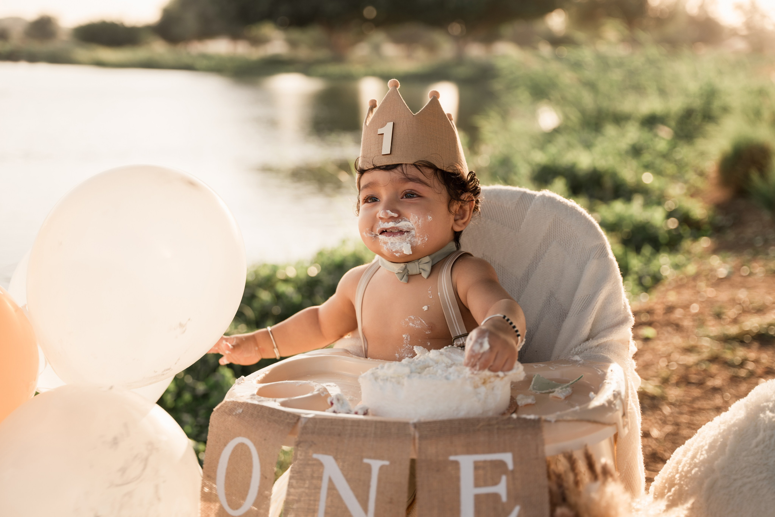 Cake smash. Angela Iakovleva — Family Photographer in Dubai