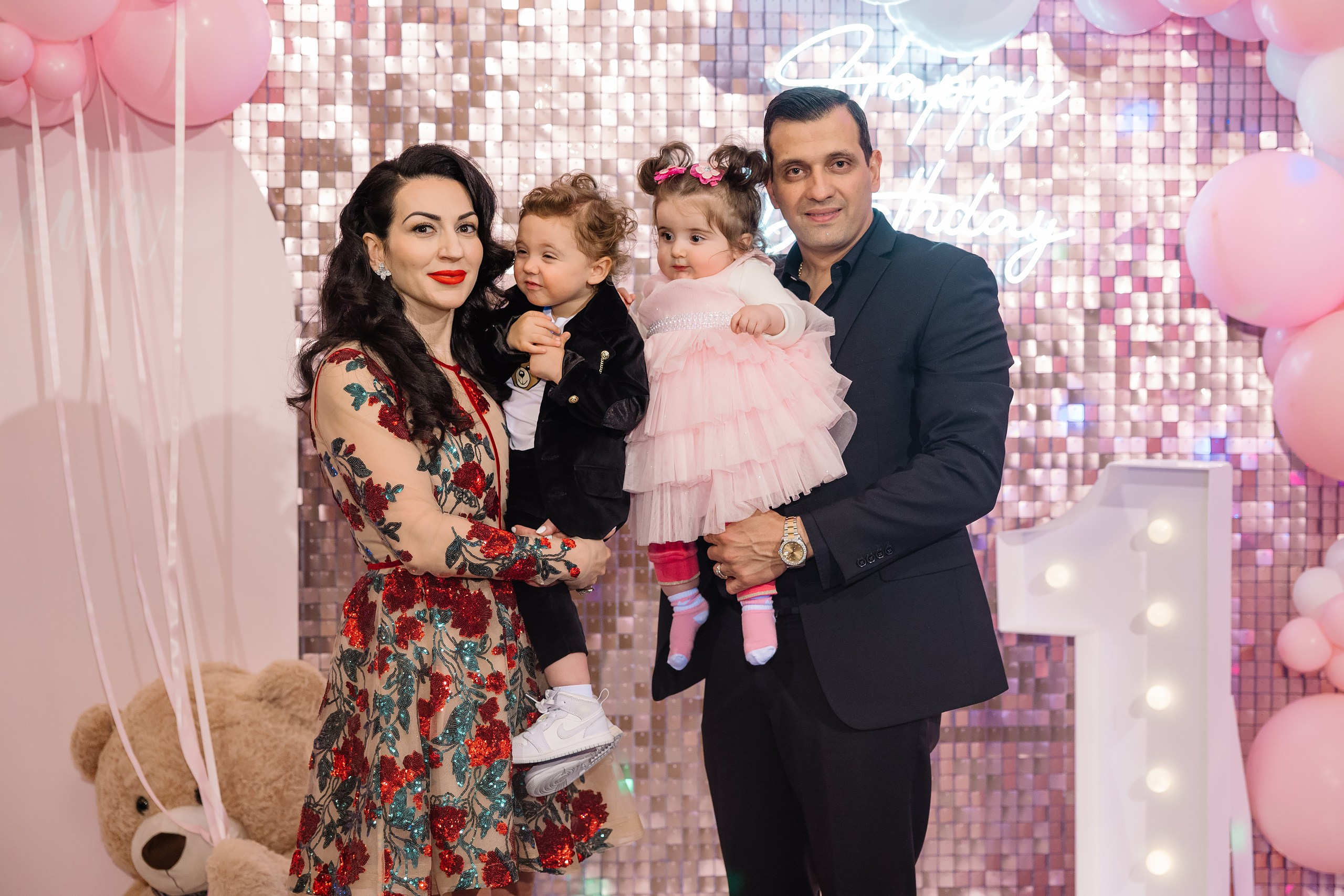 04.13.2025 First birthday. Wedding family event photographer in Chicago Nick Yushevich